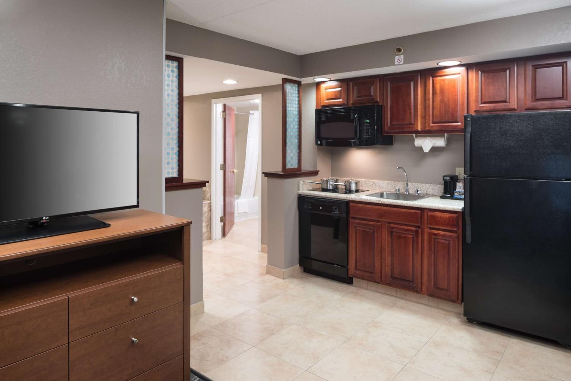 Hampton Inn & Suites Chicago North Shore gallery photo in Skokie, IL — image 59