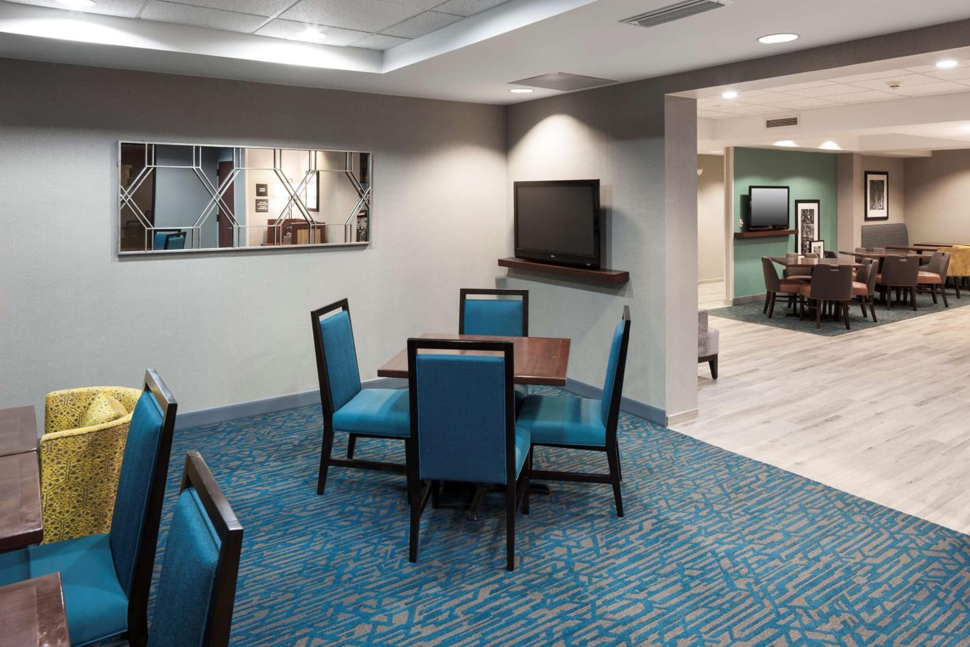 Hampton Inn Kansas City Liberty gallery photo in Liberty, MO — image 34