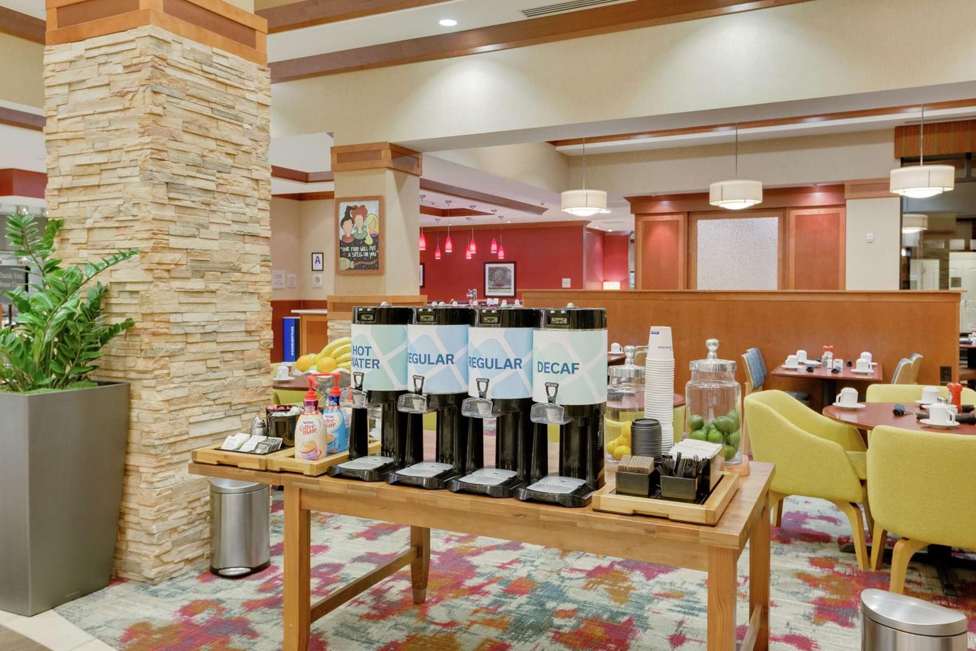 Hilton Garden Inn Milwaukee Airport gallery photo in Milwaukee, WI — image 11