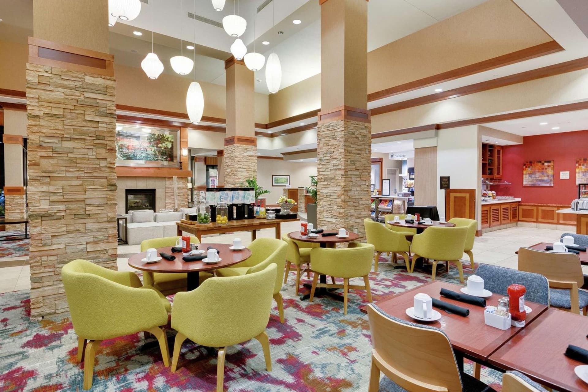 Hilton Garden Inn Milwaukee Airport property views in Milwaukee, WI — gallery photo 3