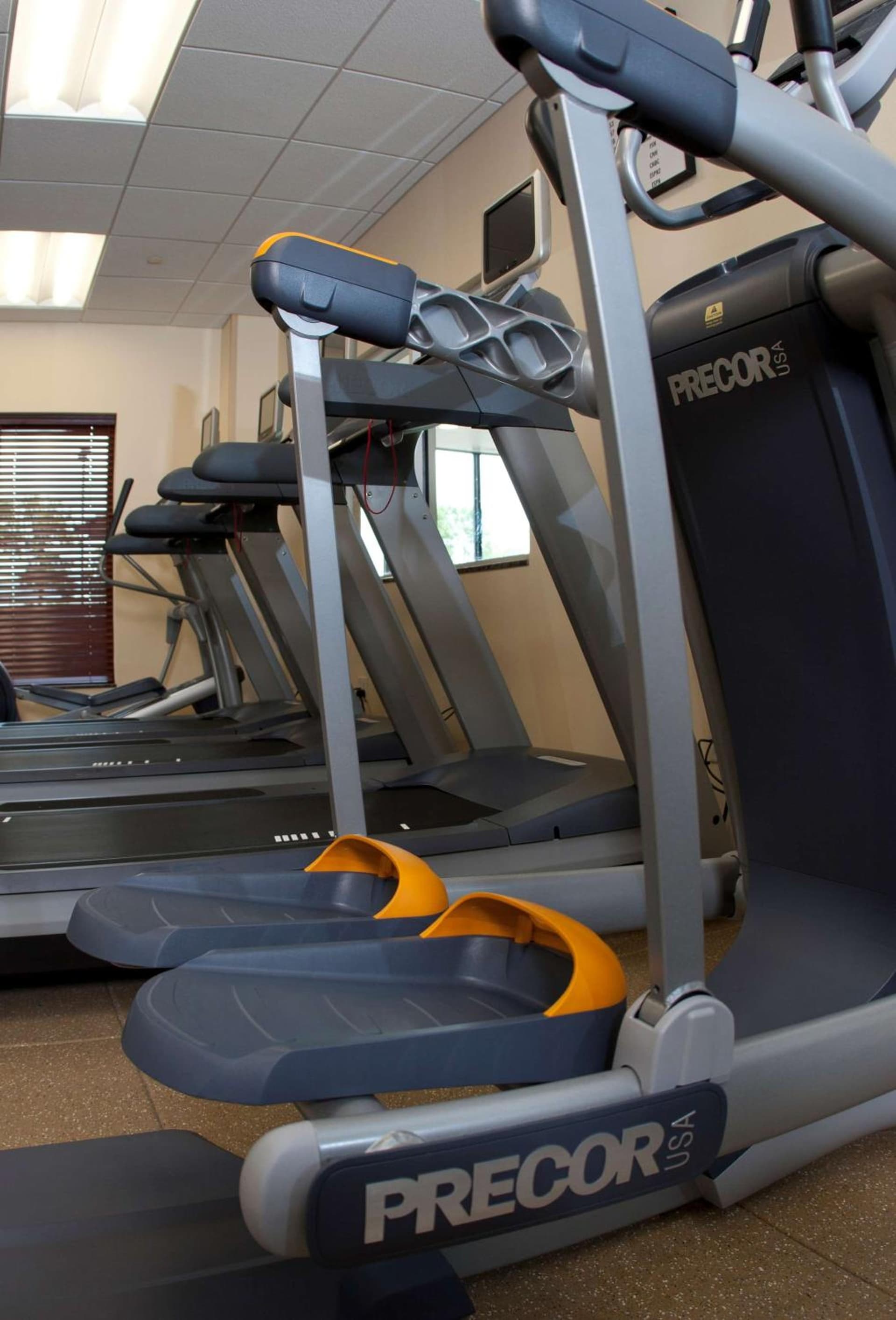 Hilton Garden Inn Milwaukee Airport gallery photo in Milwaukee, WI — image 35