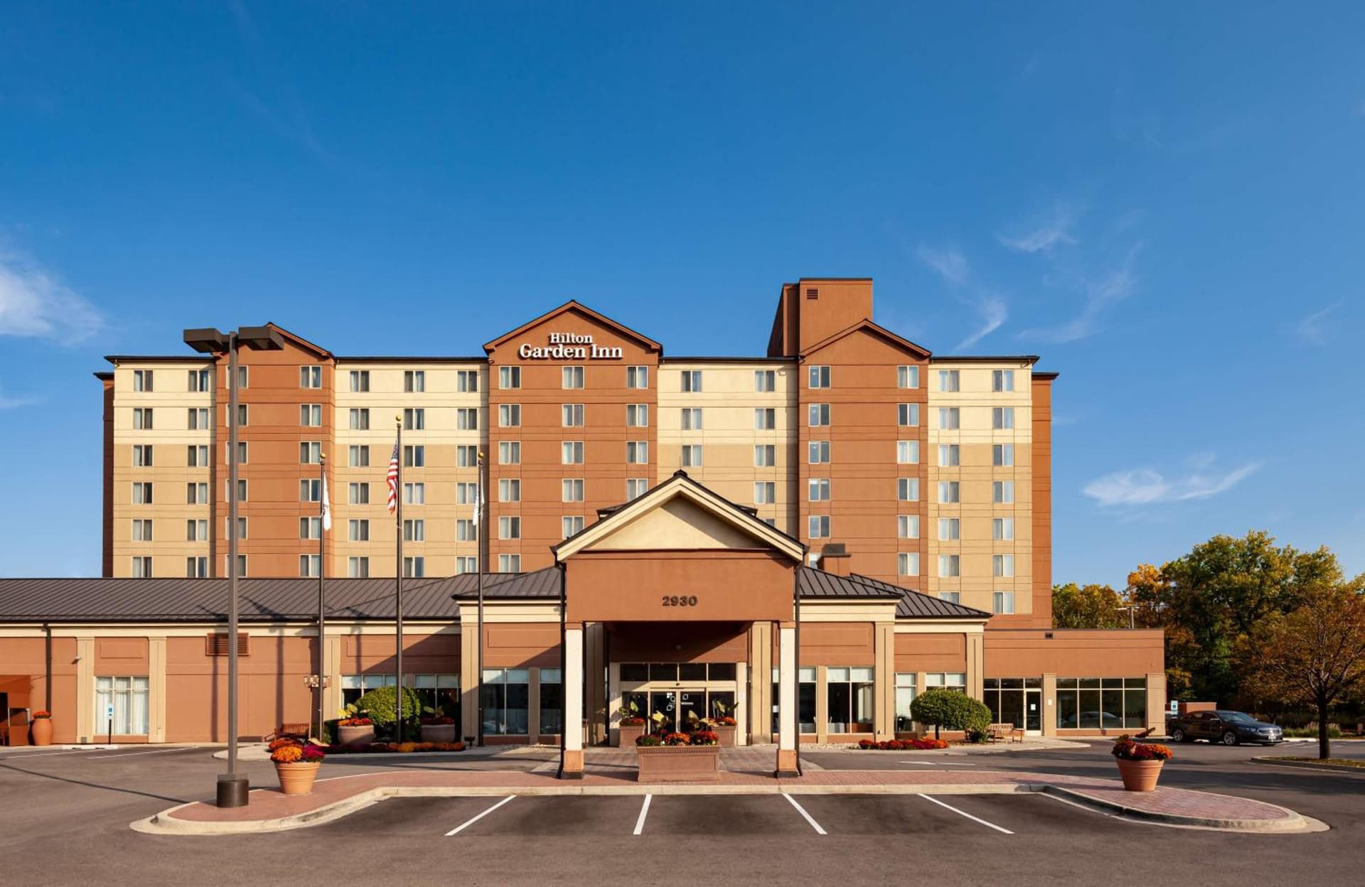 Hilton Garden Inn Chicago O'Hare Airport interior in Des Plaines, IL — gallery photo 2