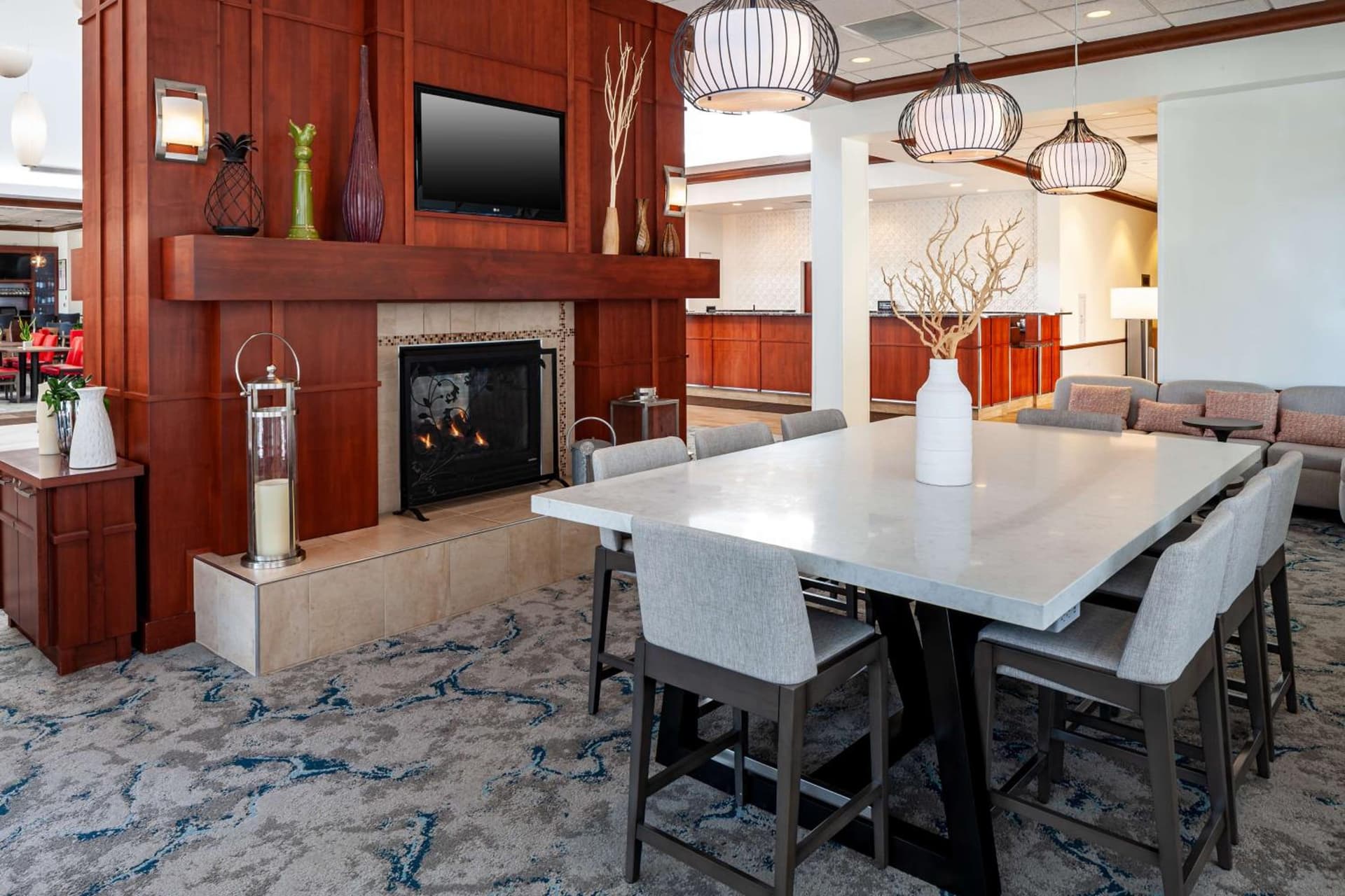 Hilton Garden Inn Chicago O'Hare Airport property views in Des Plaines, IL — gallery photo 3