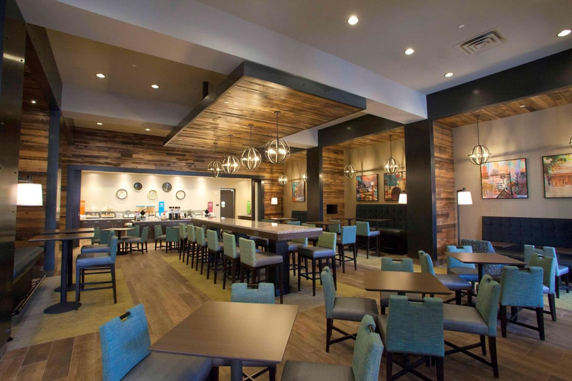 Hampton Inn & Suites St. Paul Downtown gallery photo in Saint Paul, MN — image 6