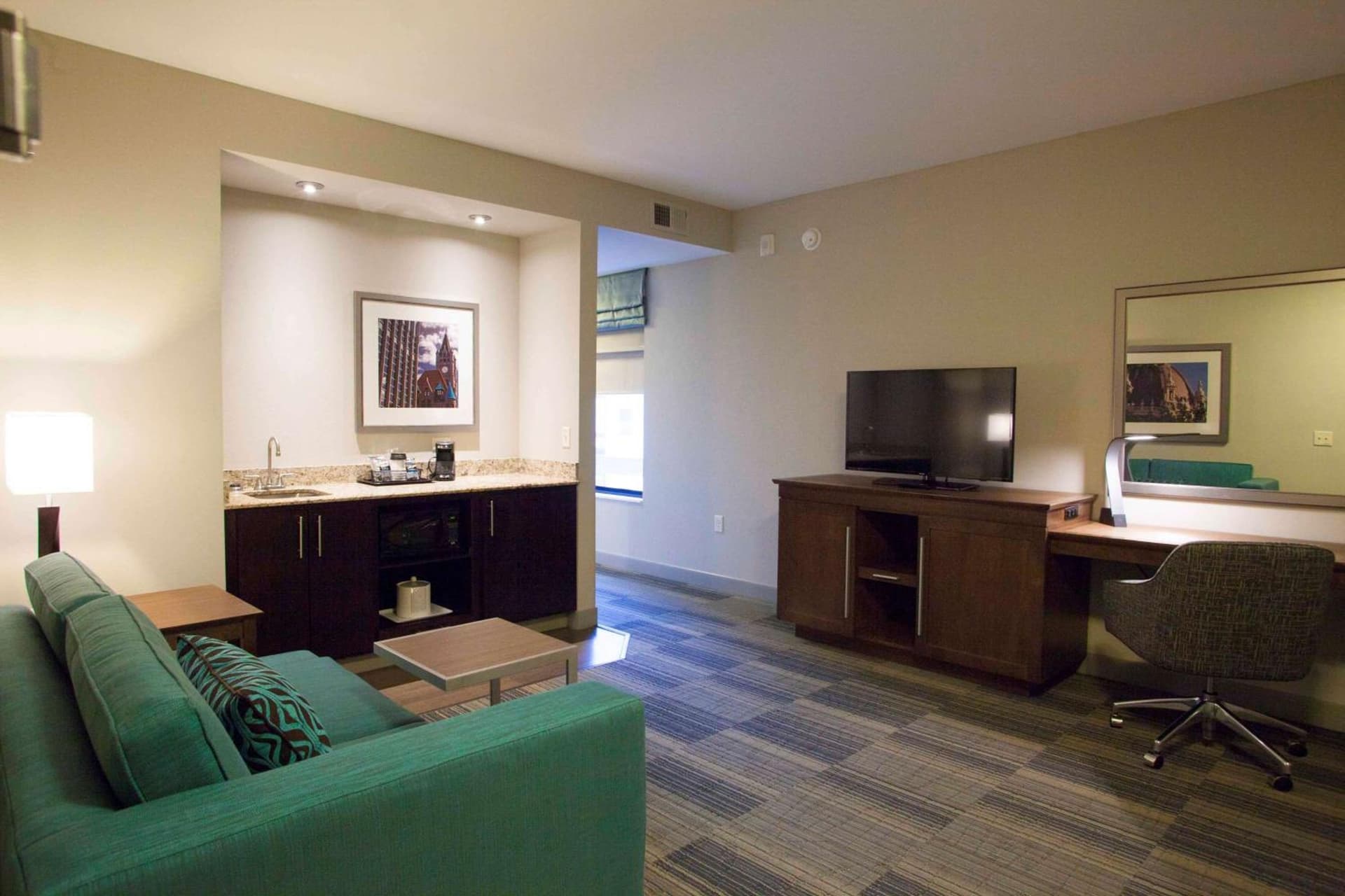 Hampton Inn & Suites St. Paul Downtown gallery photo in Saint Paul, MN — image 57