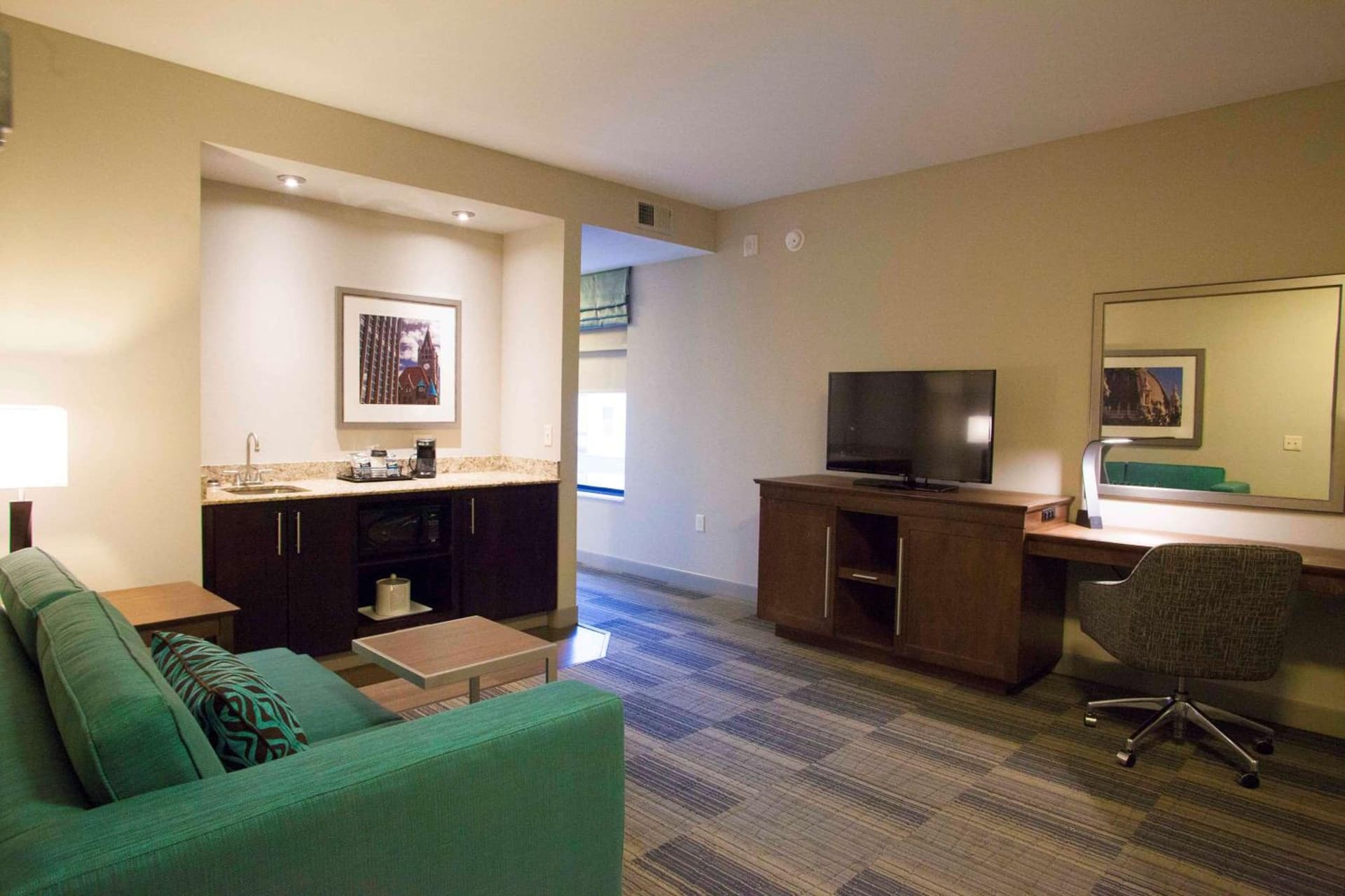 Hampton Inn & Suites St. Paul Downtown gallery photo in Saint Paul, MN — image 35