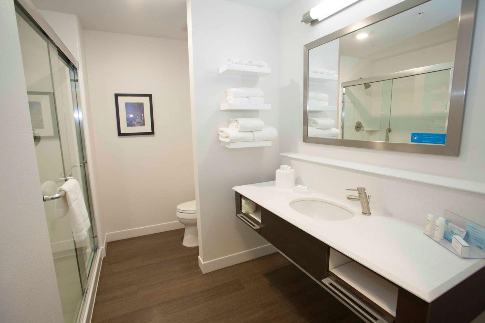 Hampton Inn & Suites St. Paul Downtown gallery photo in Saint Paul, MN — image 24