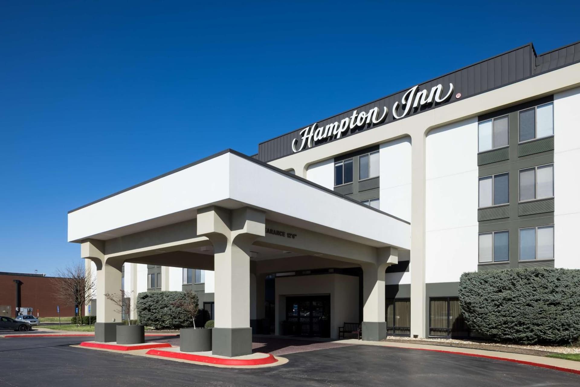 Hampton Inn Bentonville-Rogers property views in Rogers, AR — gallery photo 3