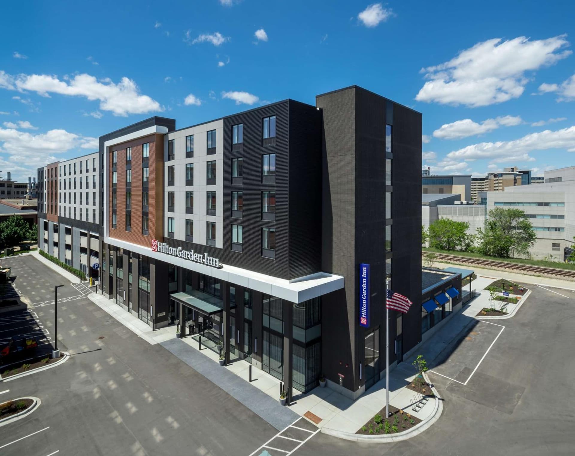 Hilton Garden Inn Madison Downtown, WI interior in Madison, WI — gallery photo 2