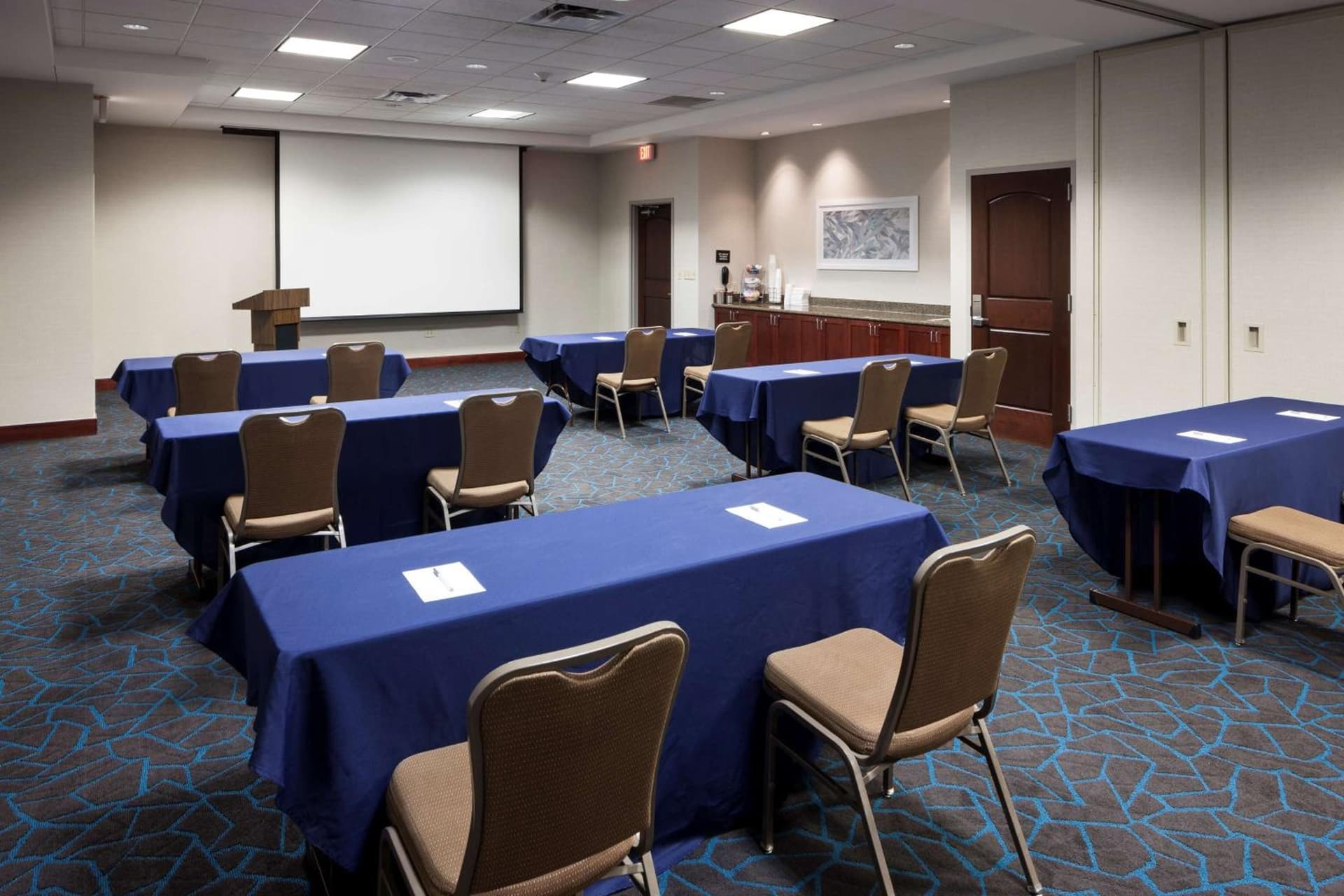 Hampton Inn & Suites Oklahoma City-Bricktown gallery photo in Oklahoma City, OK — image 8