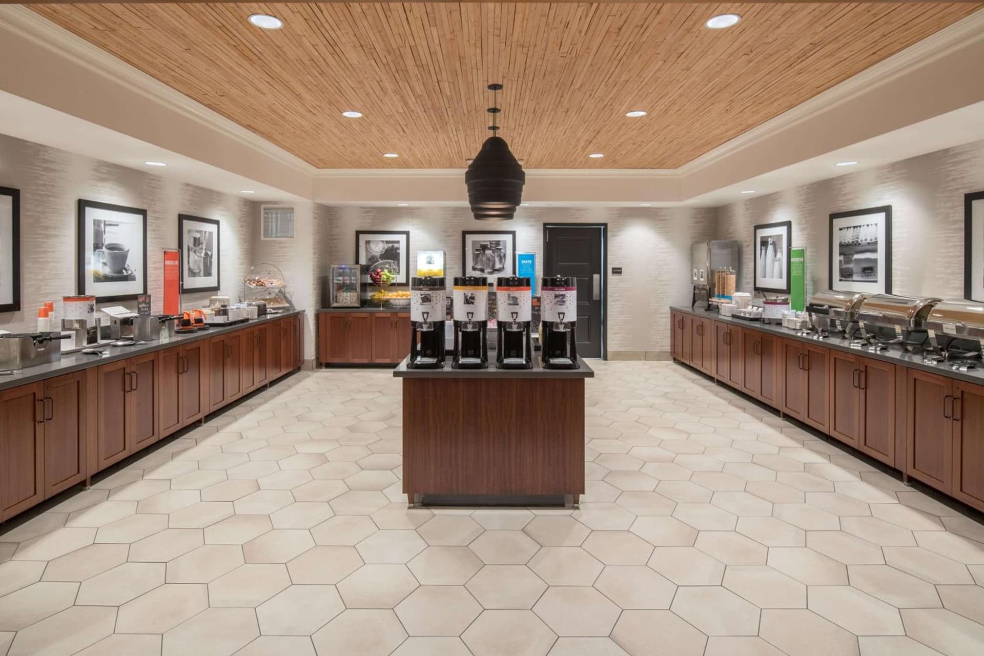 Hampton Inn And Suites By Hilton Portland-Pearl District gallery photo in Portland, OR — image 18