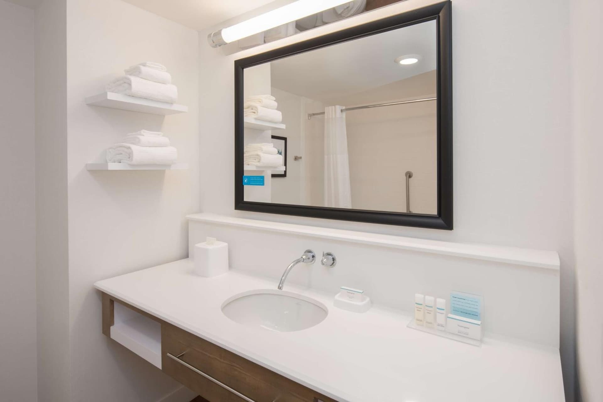 Hampton Inn And Suites By Hilton Portland-Pearl District gallery photo in Portland, OR — image 22
