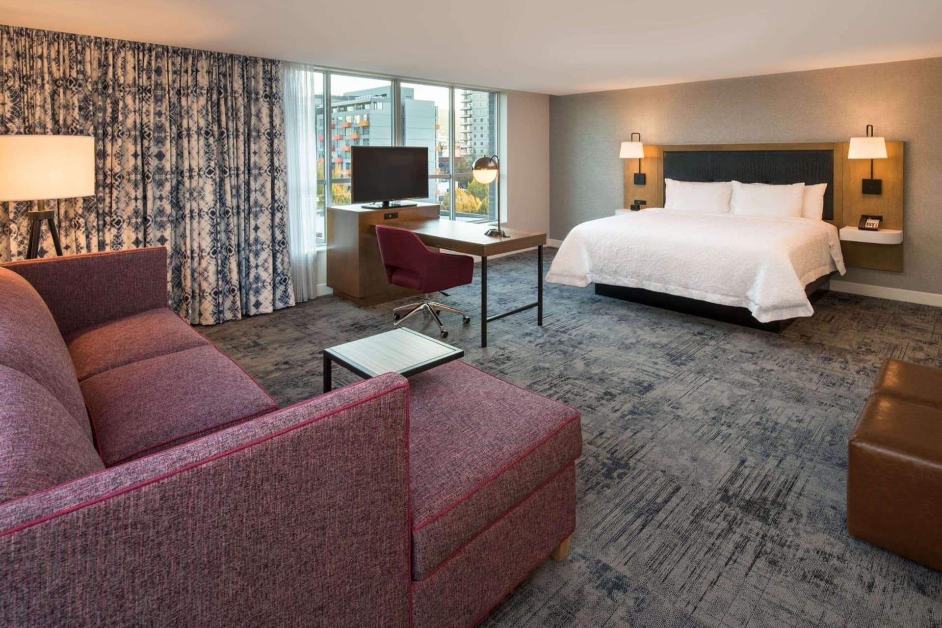 Hampton Inn And Suites By Hilton Portland-Pearl District gallery photo in Portland, OR — image 9
