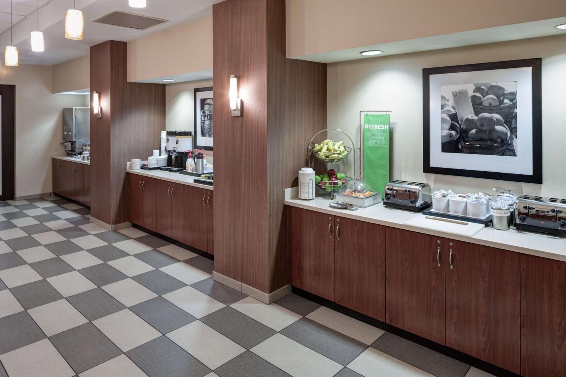 Hampton Inn St Louis- at the Arch property views in Saint Louis, MO — gallery photo 3