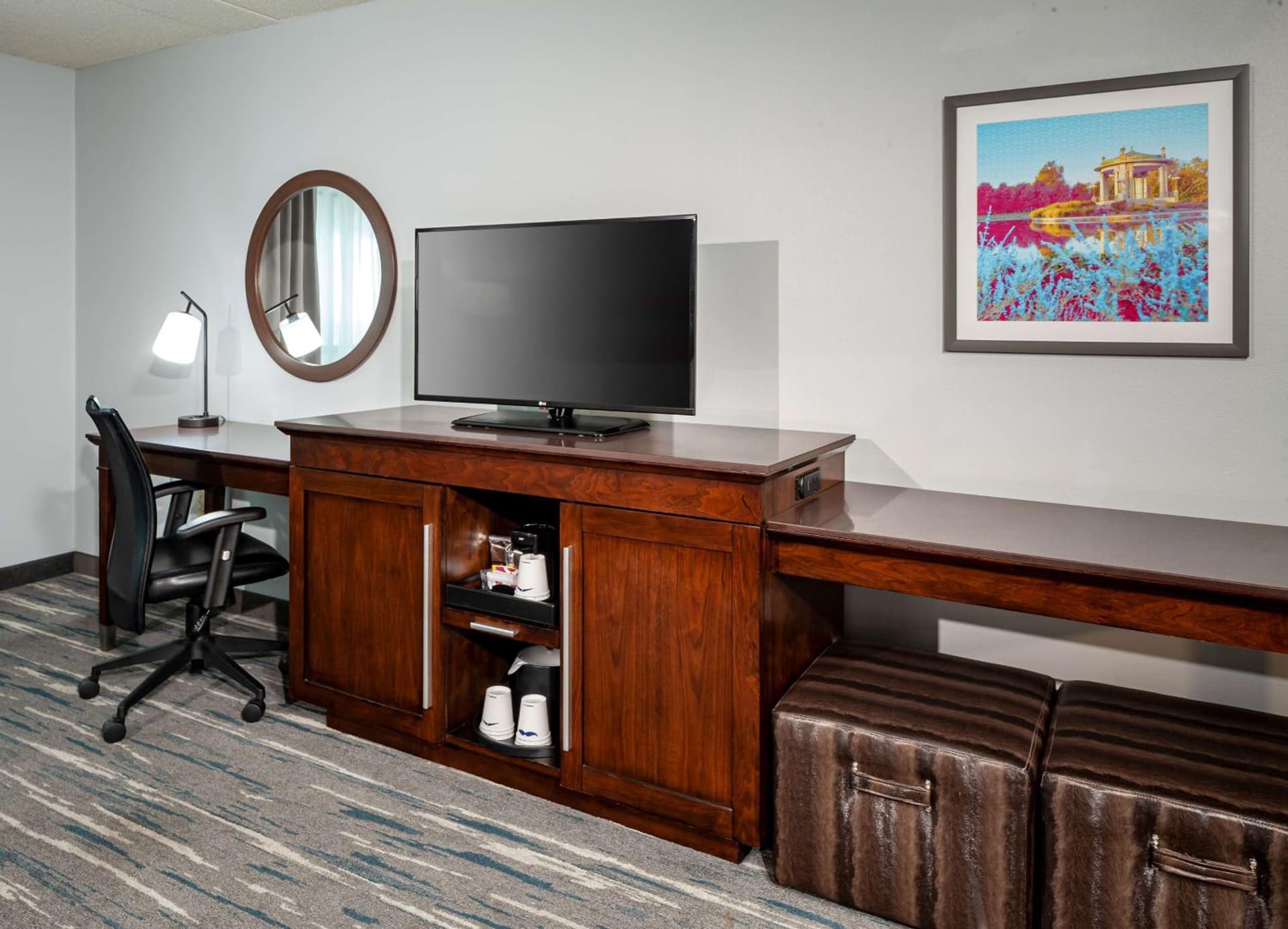 Hampton Inn & Suites St. Louis at Forest Park gallery photo in Saint Louis, MO — image 19