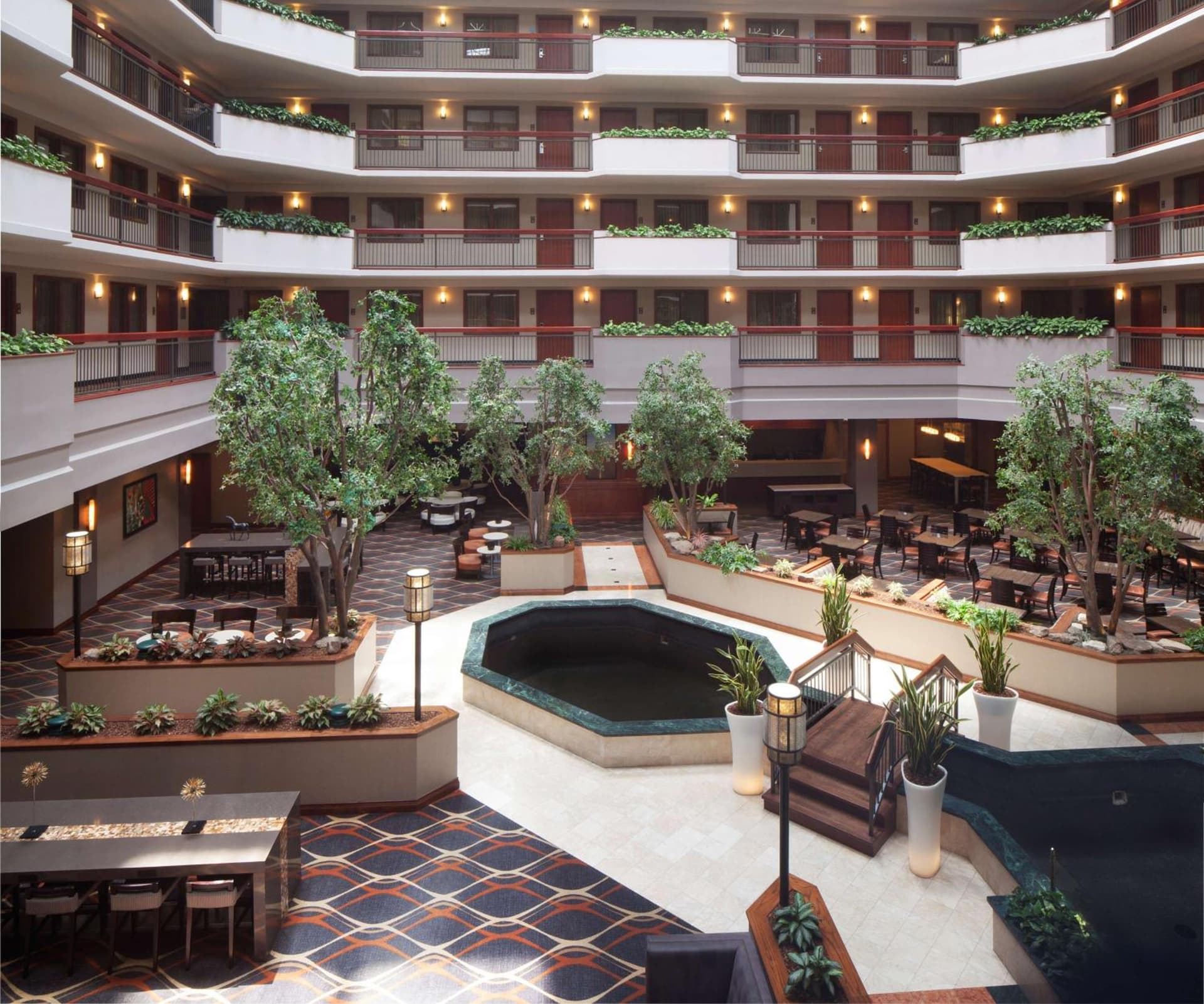 Embassy Suites by Hilton Dallas Near the Galleria gallery photo in Dallas, TX — image 40