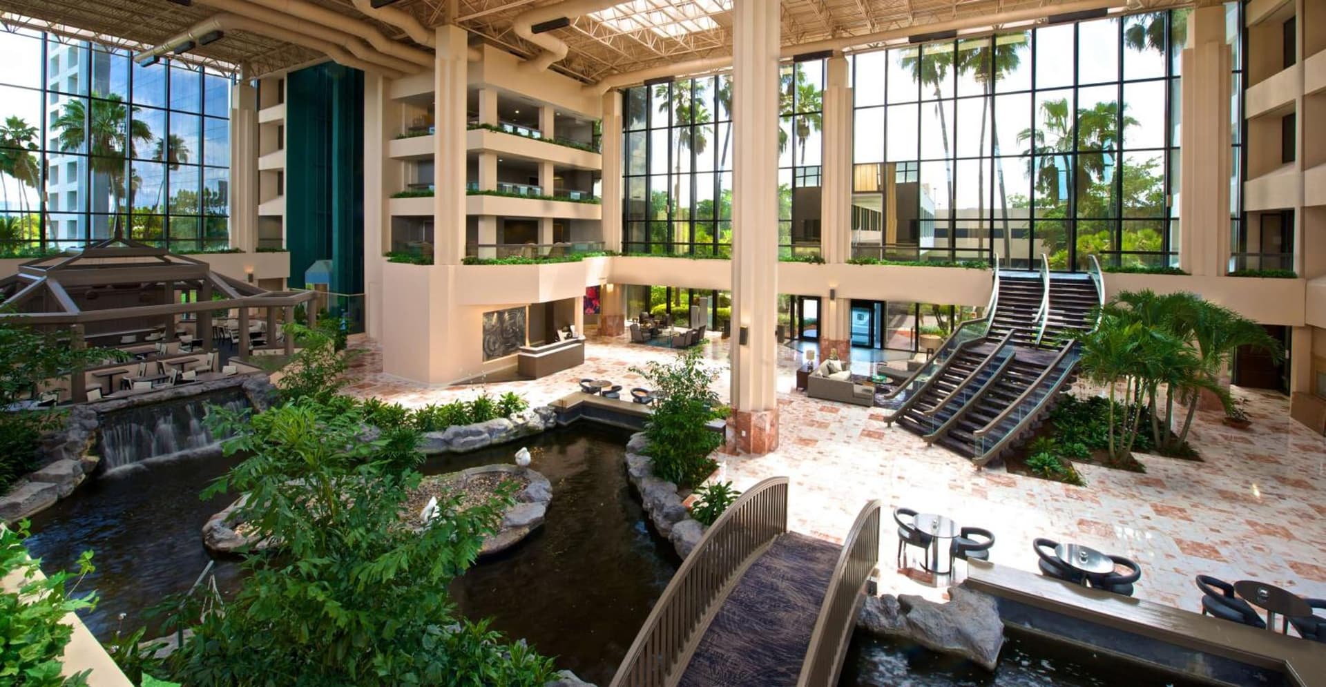 Embassy Suites by Hilton Palm Beach Gardens PGA Boulevard gallery photo in Palm Beach Gardens, FL — image 23