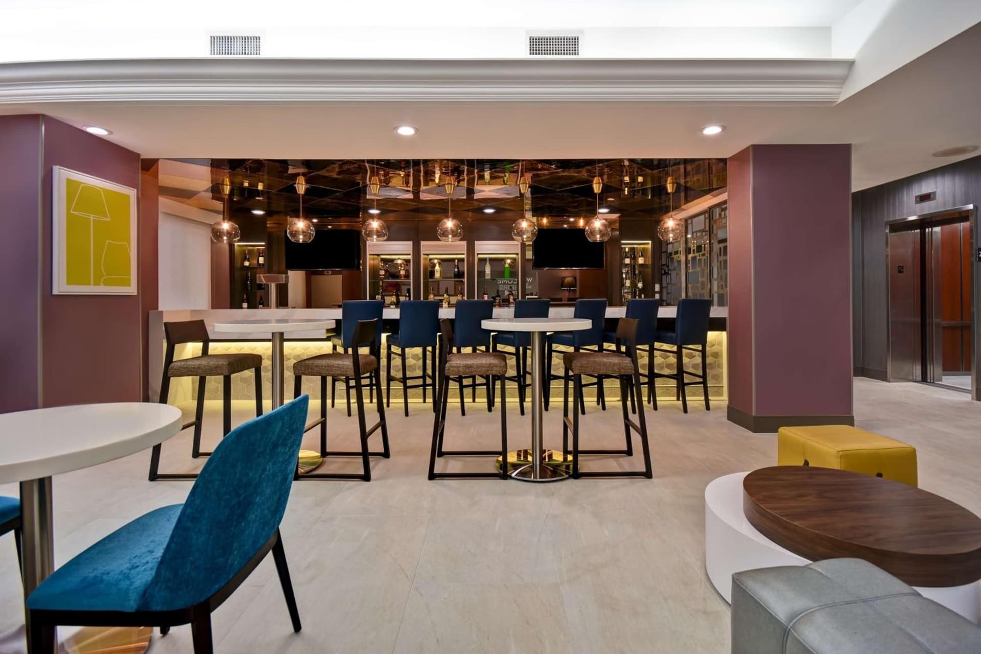 Hampton Inn NY-JFK gallery photo in Queens, NY — image 12