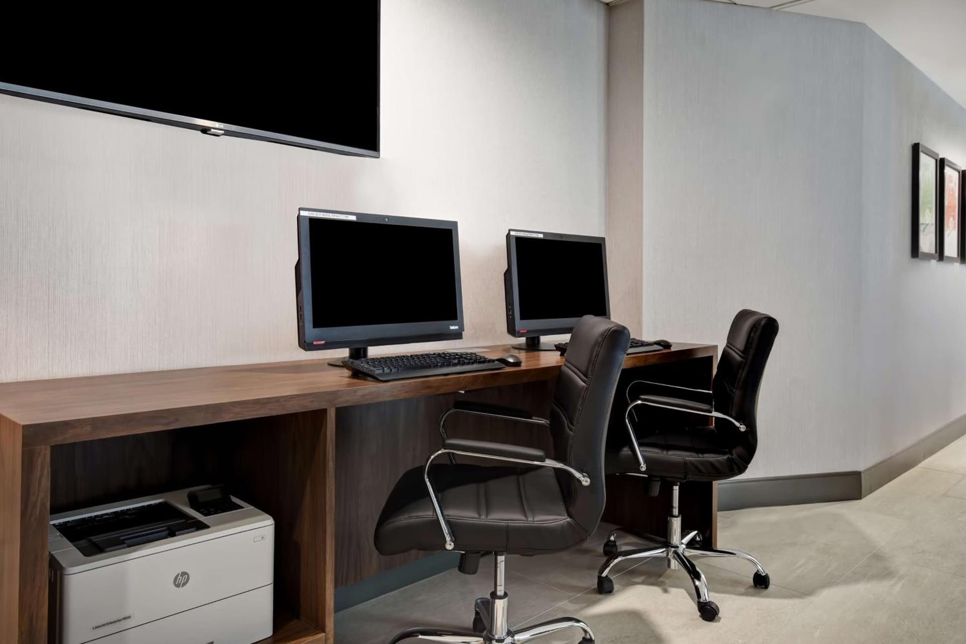 Hampton Inn NY-JFK gallery photo in Queens, NY — image 10