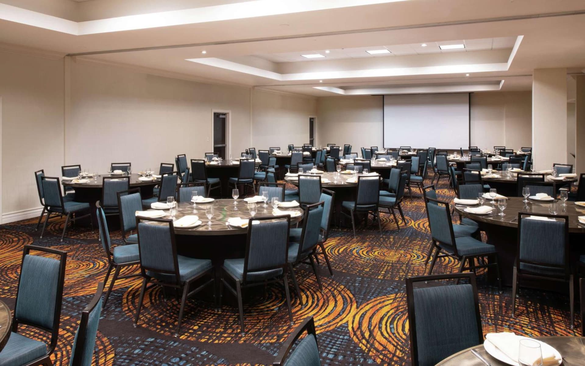 Embassy Suites by Hilton Walnut Creek gallery photo in Walnut Creek, CA — image 41
