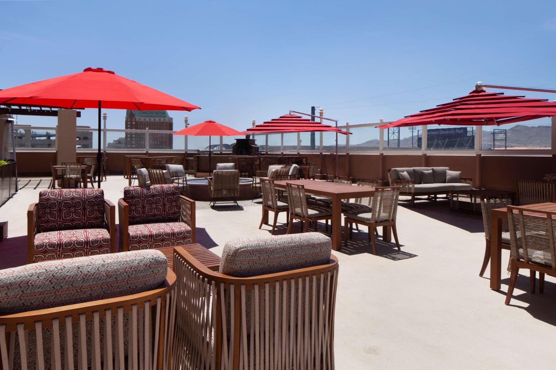 DoubleTree by Hilton El Paso Downtown interior in El Paso, TX — gallery photo 2