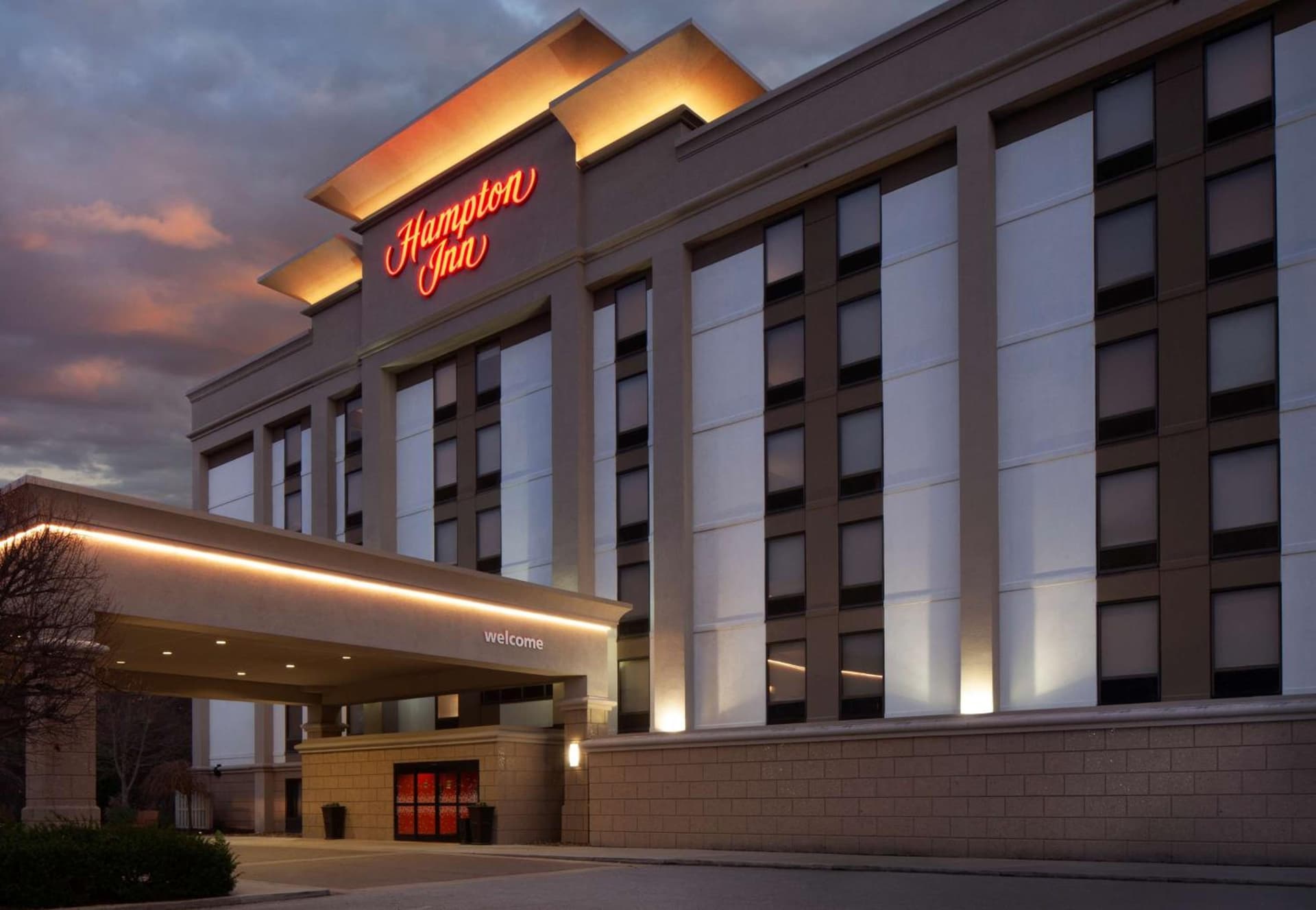 Hampton Inn Charleston-Southridge gallery photo in Charleston, WV — image 39