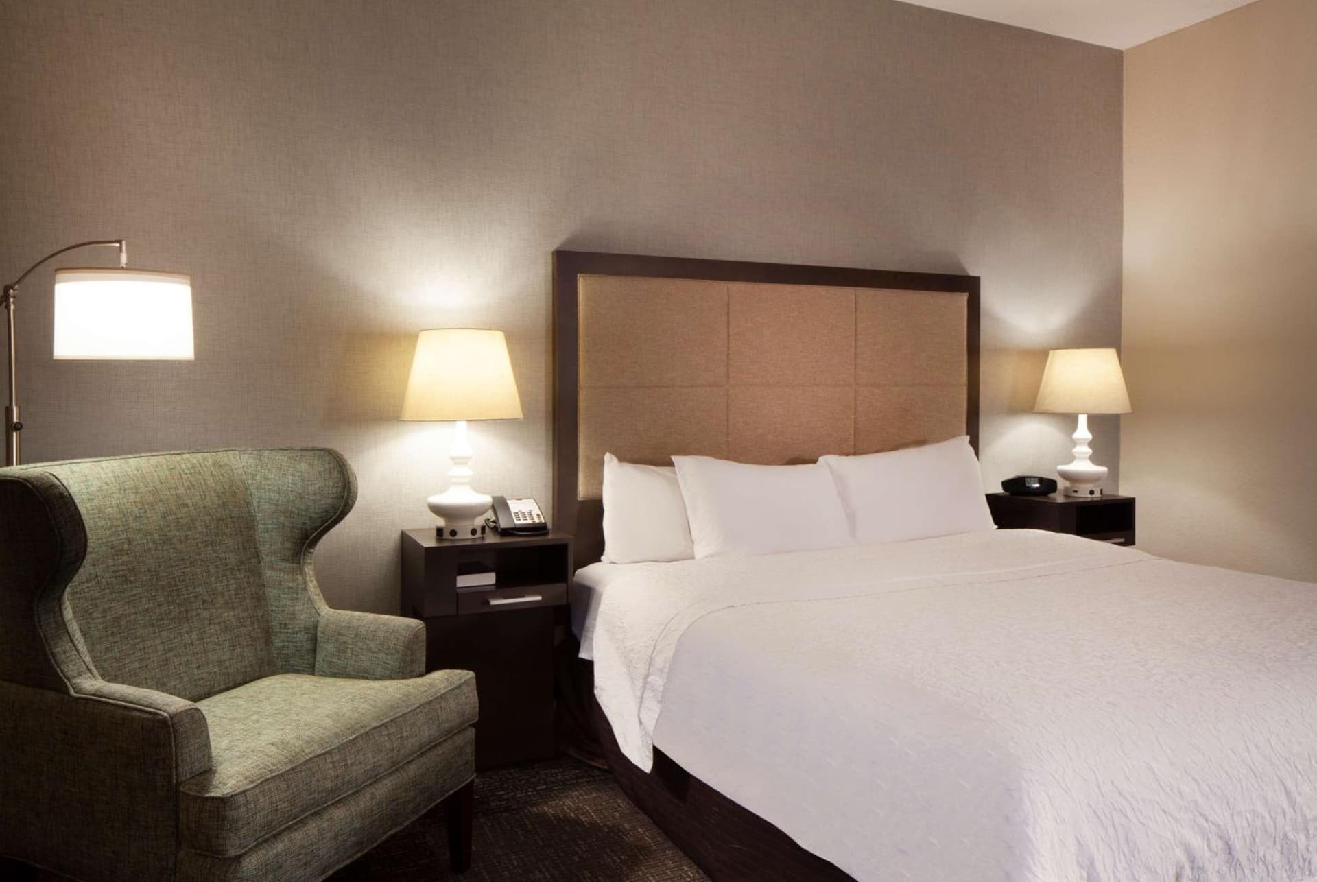 Hampton Inn Lawrenceville gallery photo in Lawrenceville, GA — image 5