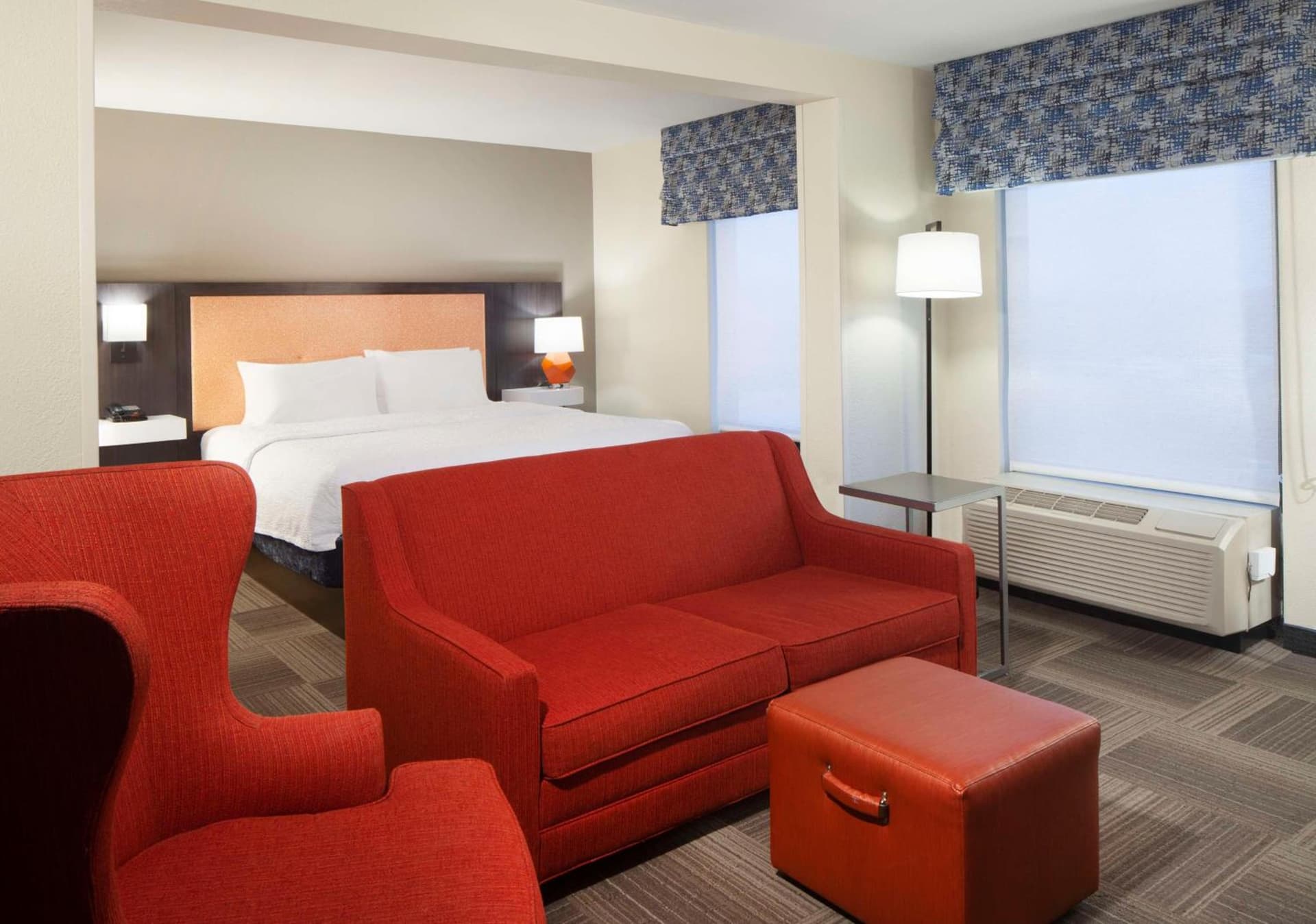 Hampton Inn Charleston-Southridge gallery photo in Charleston, WV — image 23
