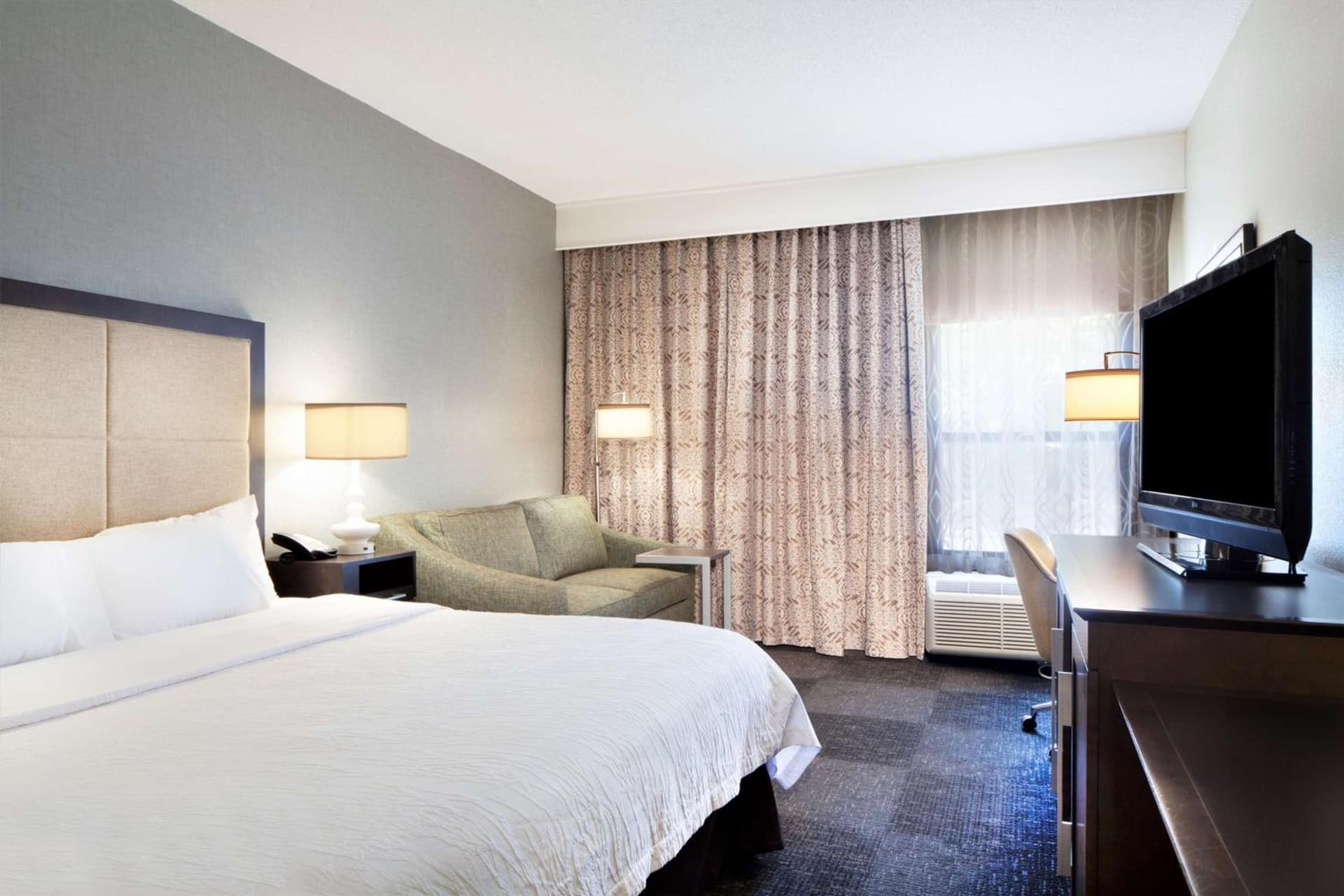 Hampton Inn Lawrenceville property views in Lawrenceville, GA — gallery photo 3