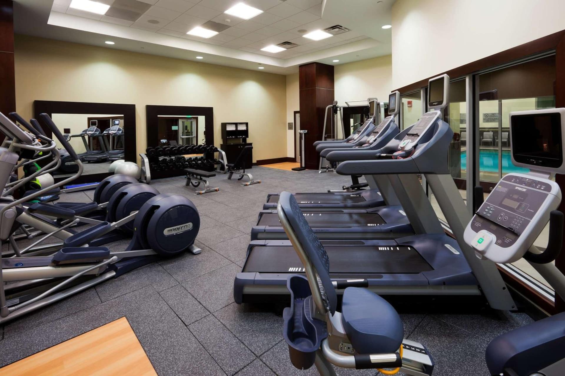 Embassy Suites by Hilton Denver Downtown Convention Center gallery photo in Denver, CO — image 44