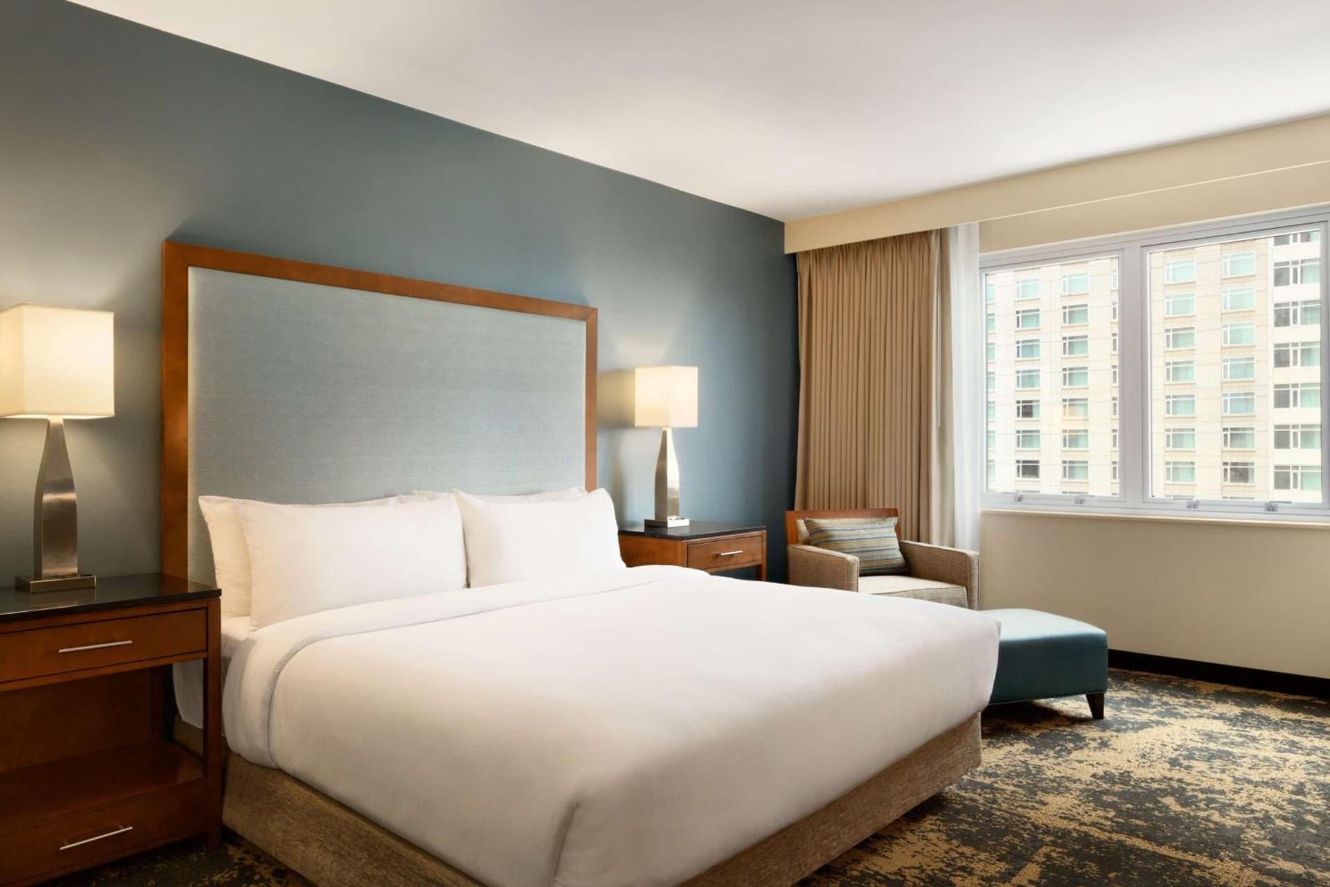 Embassy Suites by Hilton Denver Downtown Convention Center gallery photo in Denver, CO — image 71