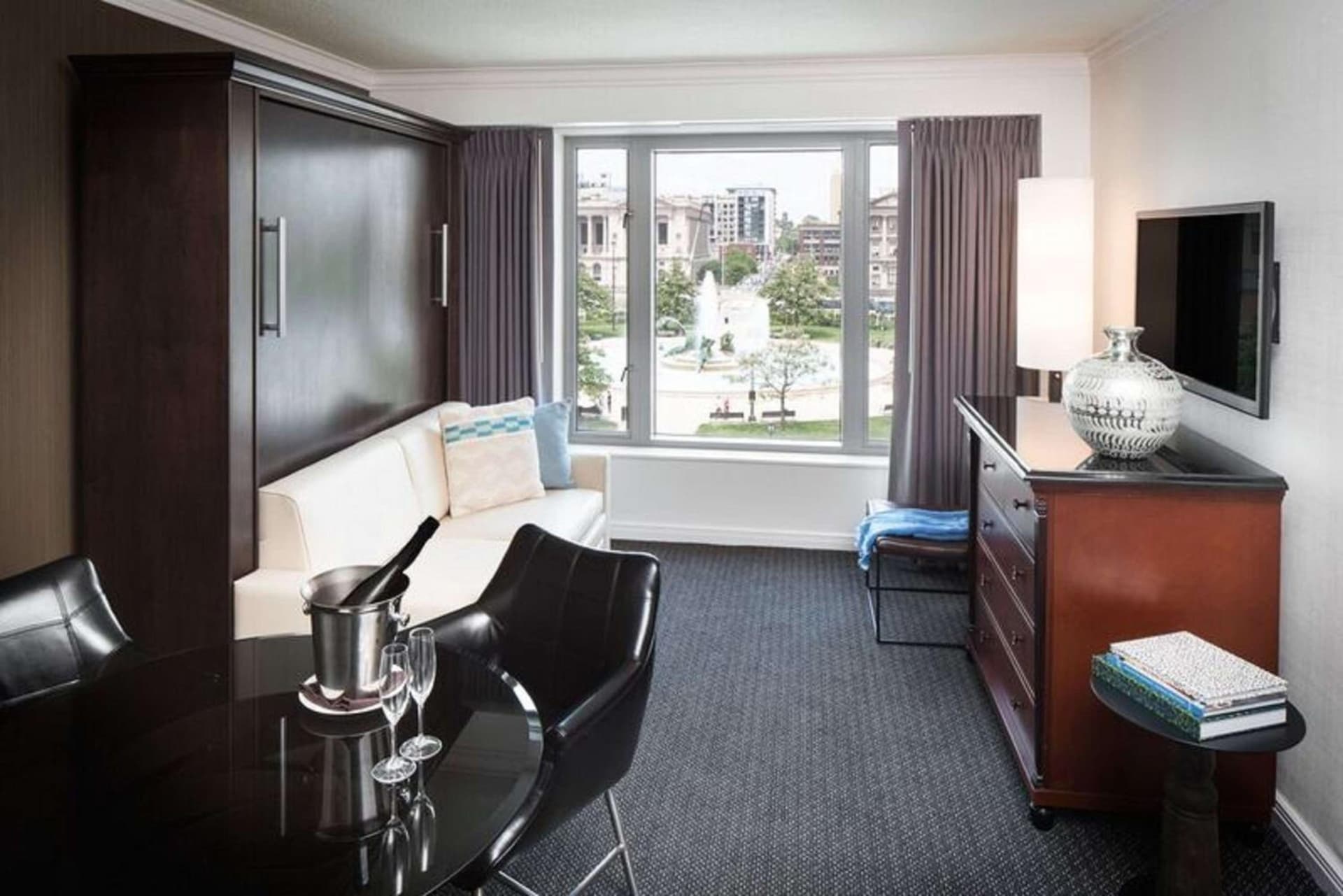 The Logan Philadelphia, Curio Collection by Hilton gallery photo in Philadelphia, PA — image 7