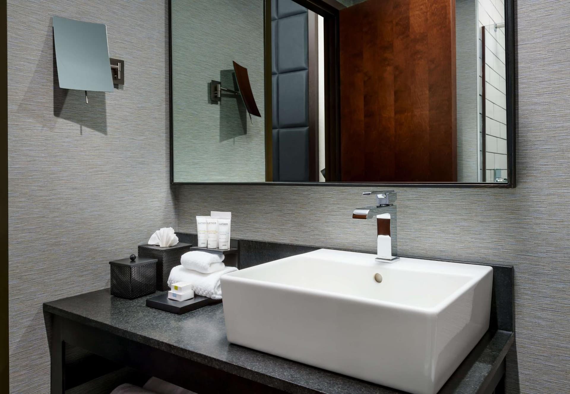 Joinery Hotel Pittsburgh, Curio Collection by Hilton gallery photo in Pittsburgh, PA — image 16