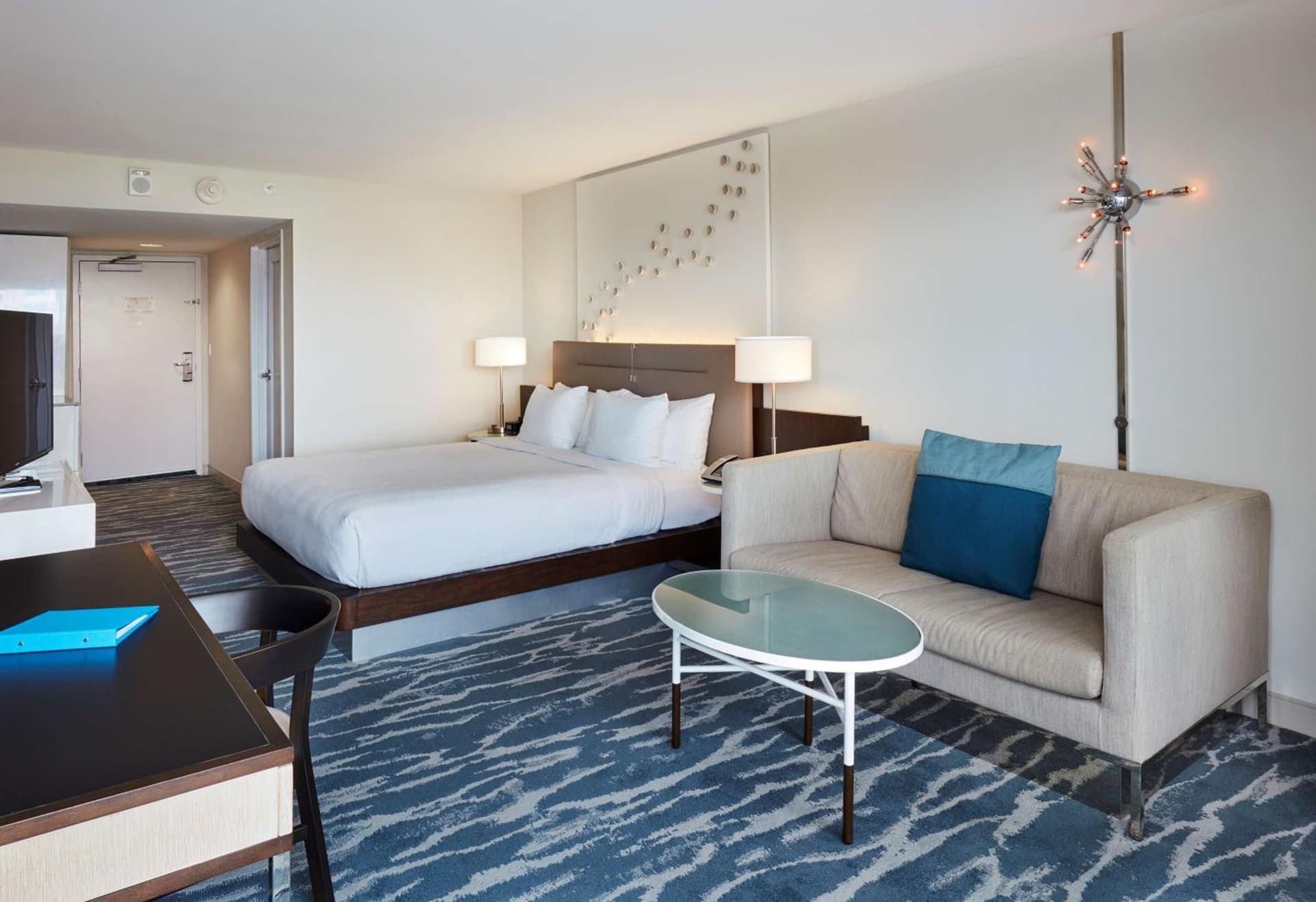 Waterstone Resort & Marina Boca Raton, Curio Collection by Hilton gallery photo in Boca Raton, FL — image 28