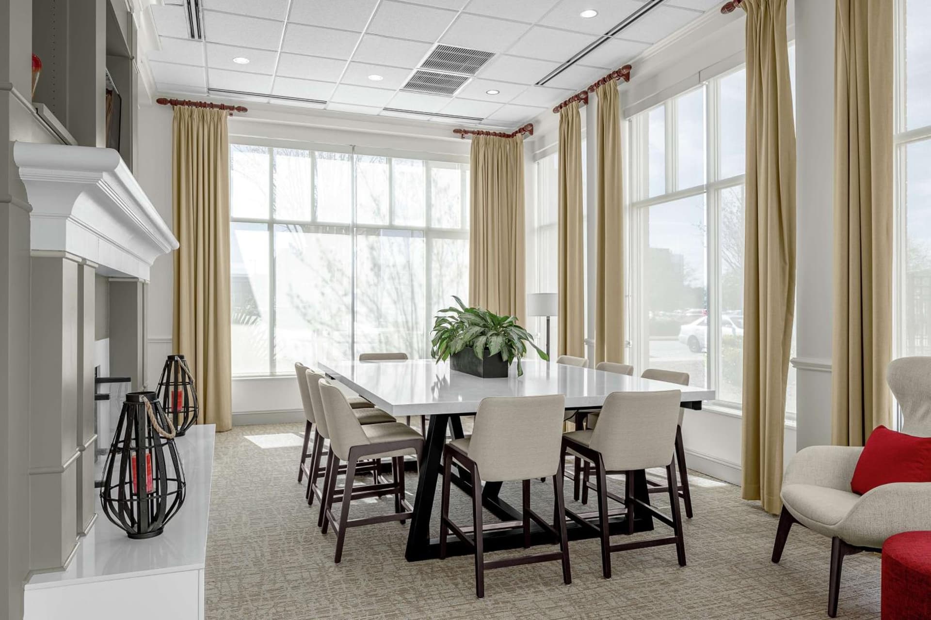 Hilton Garden Inn Wilmington Mayfaire Town Center gallery photo in Wilmington, NC — image 22