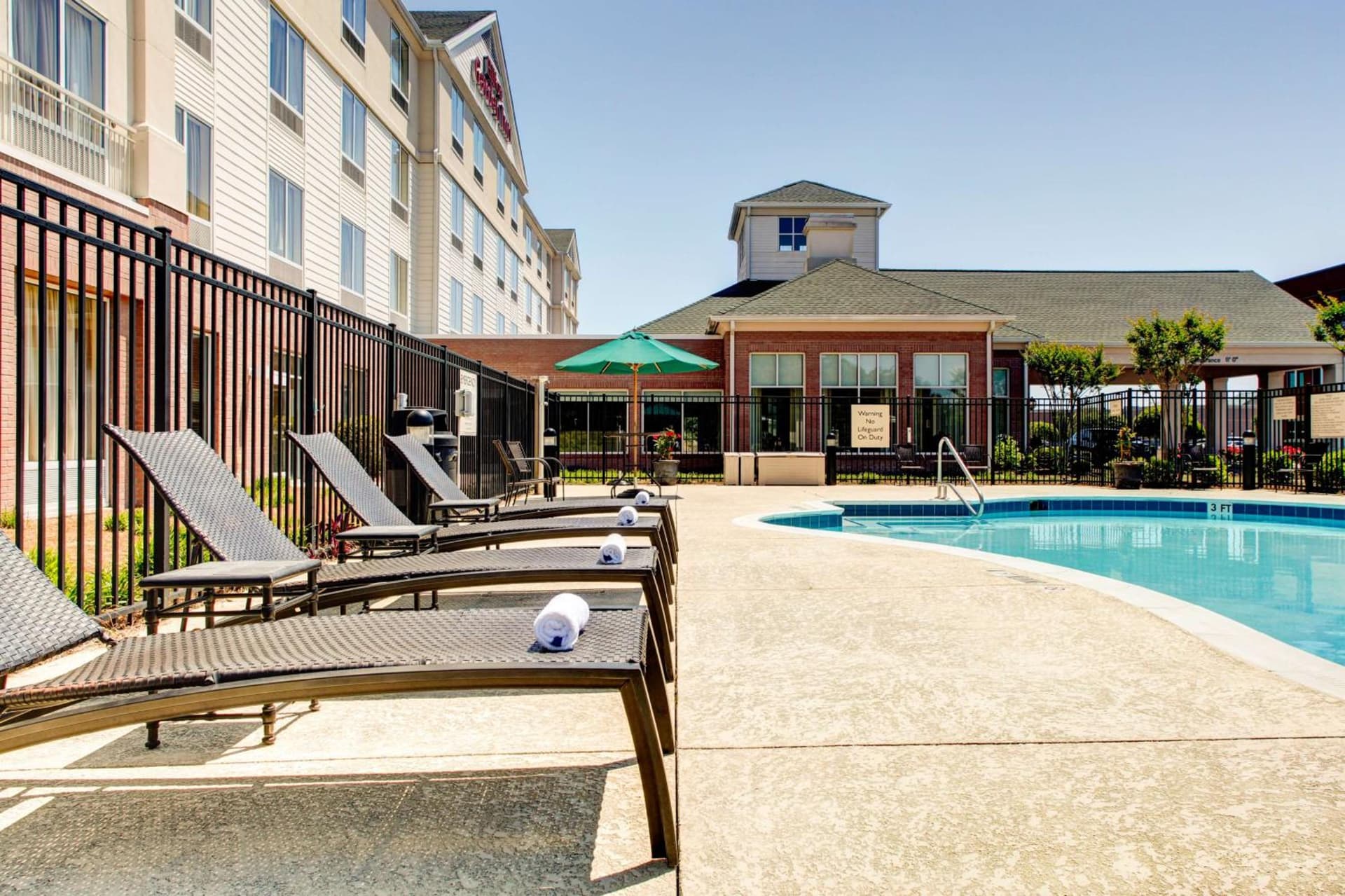 Hilton Garden Inn Wilmington Mayfaire Town Center gallery photo in Wilmington, NC — image 24