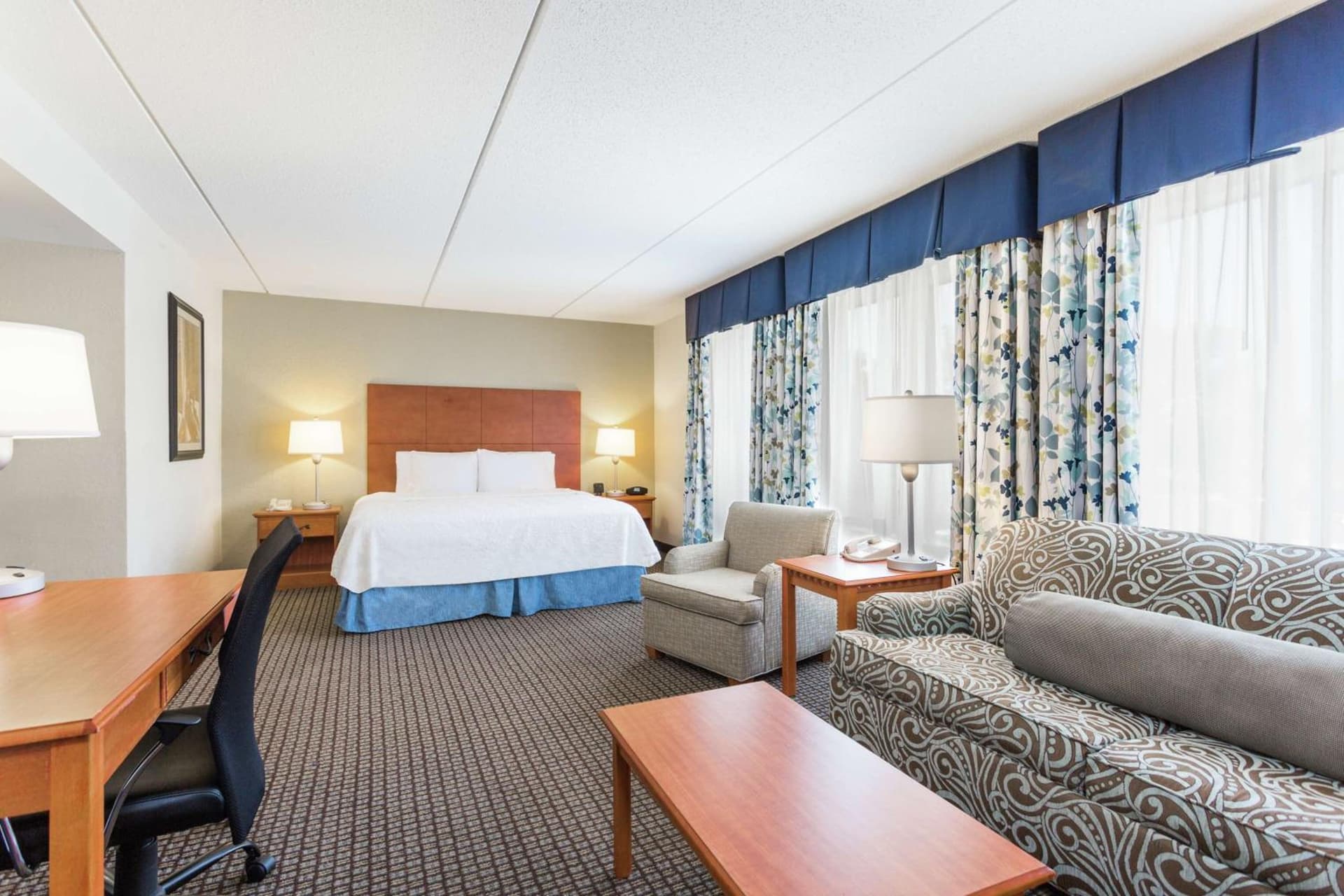 Hampton Inn Morehead City gallery photo in Morehead City, NC — image 13