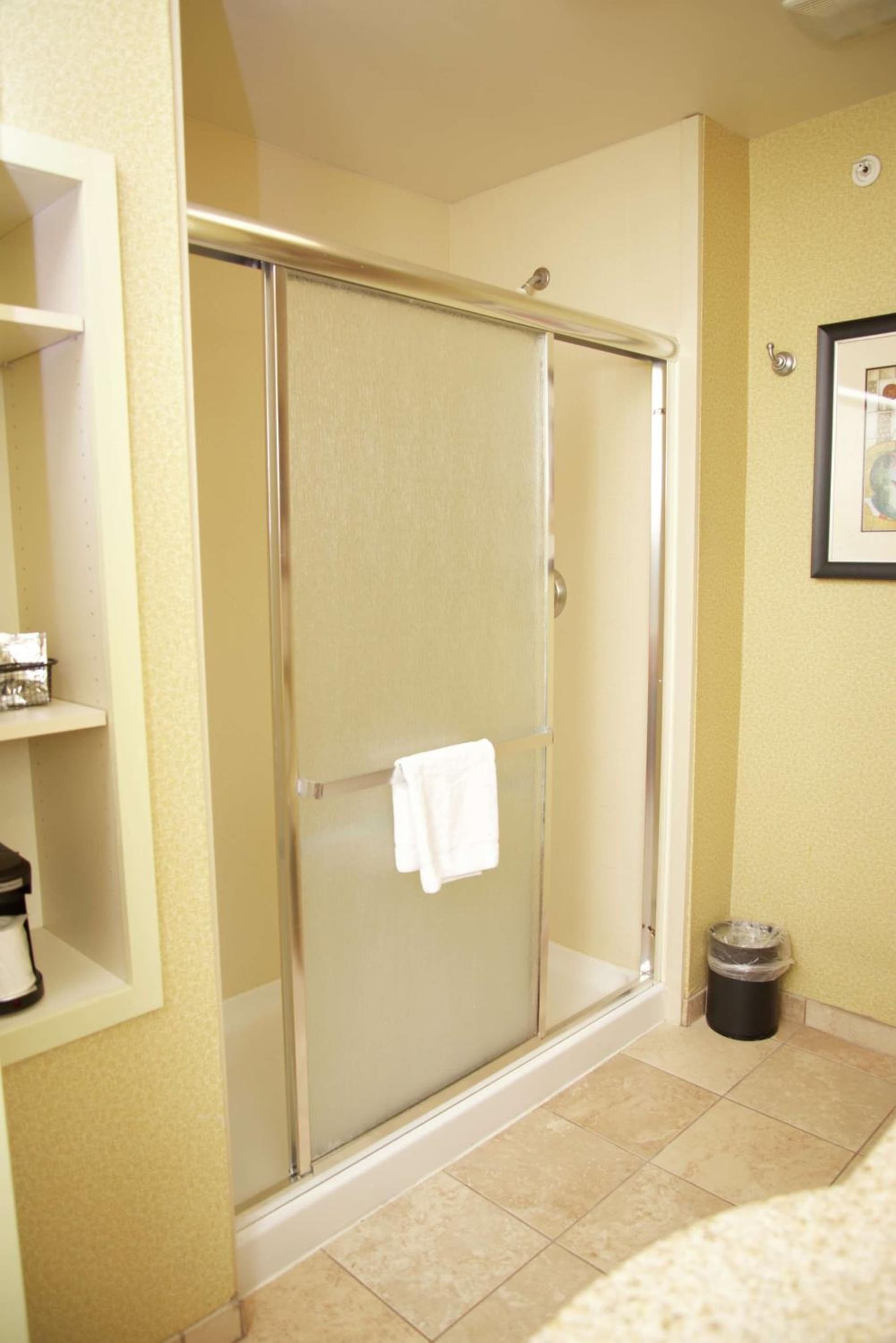 Hampton Inn & Suites Moline-Quad City Int'l Aprt gallery photo in Moline, IL — image 20