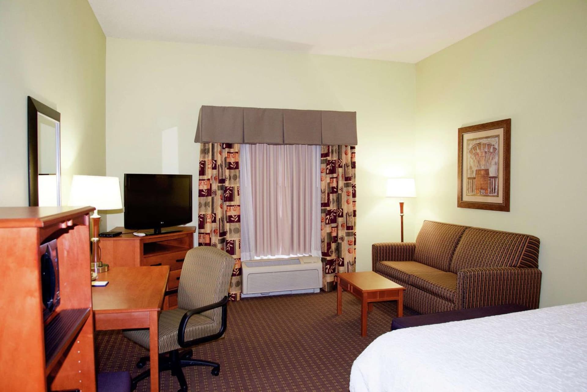 Hampton Inn & Suites Moline-Quad City Int'l Aprt gallery photo in Moline, IL — image 22