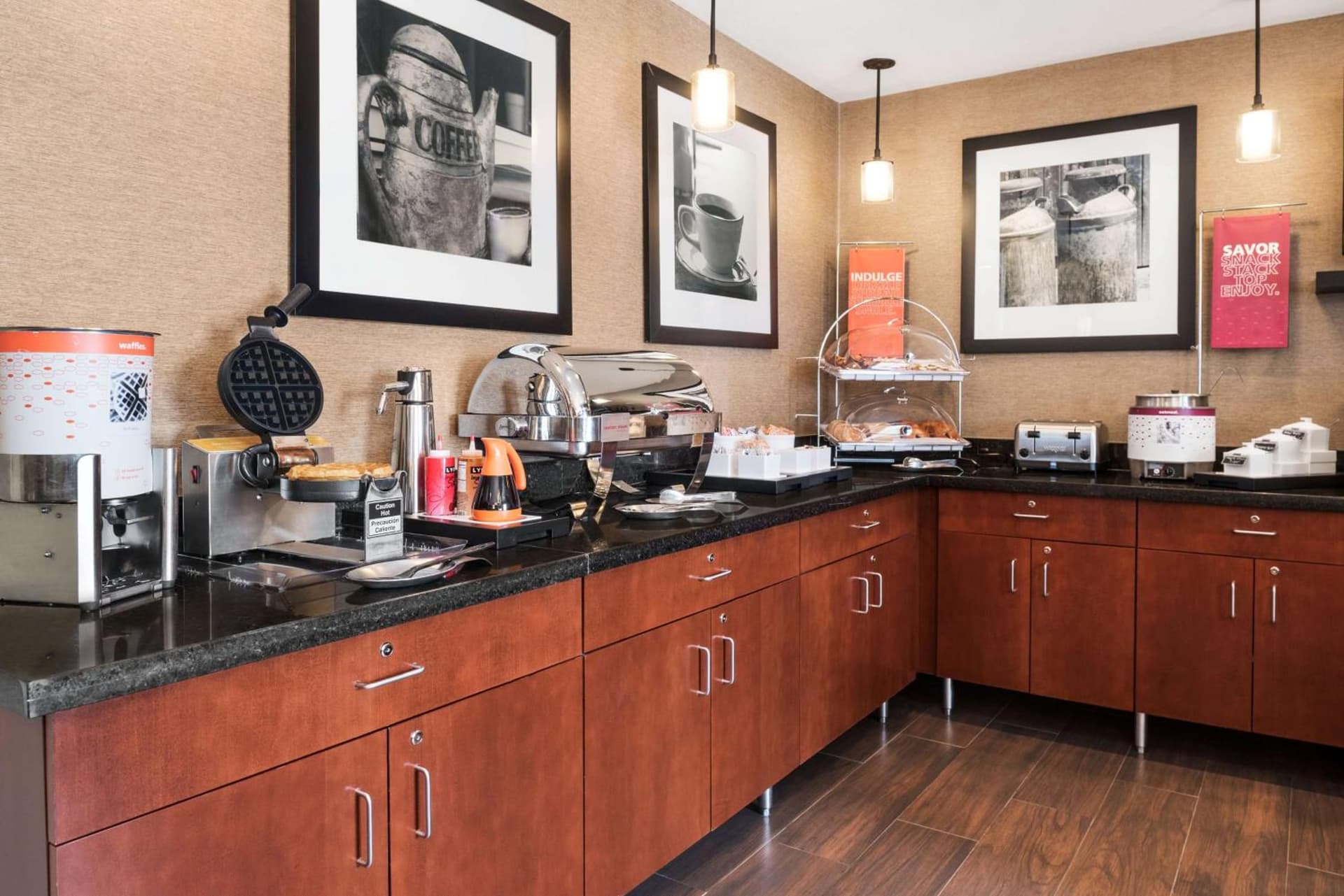 Hampton Inn Minneapolis St. Paul-Woodbury gallery photo in Woodbury, MN — image 24