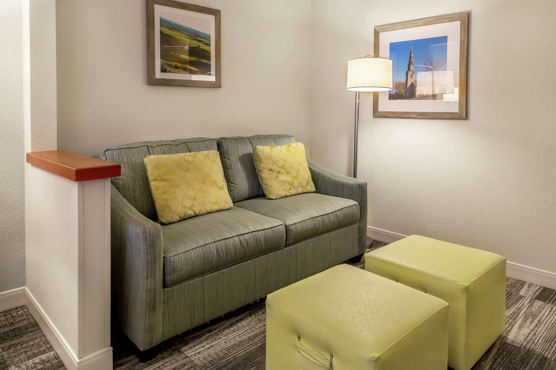 Hampton Inn Minneapolis St. Paul-Woodbury gallery photo in Woodbury, MN — image 15