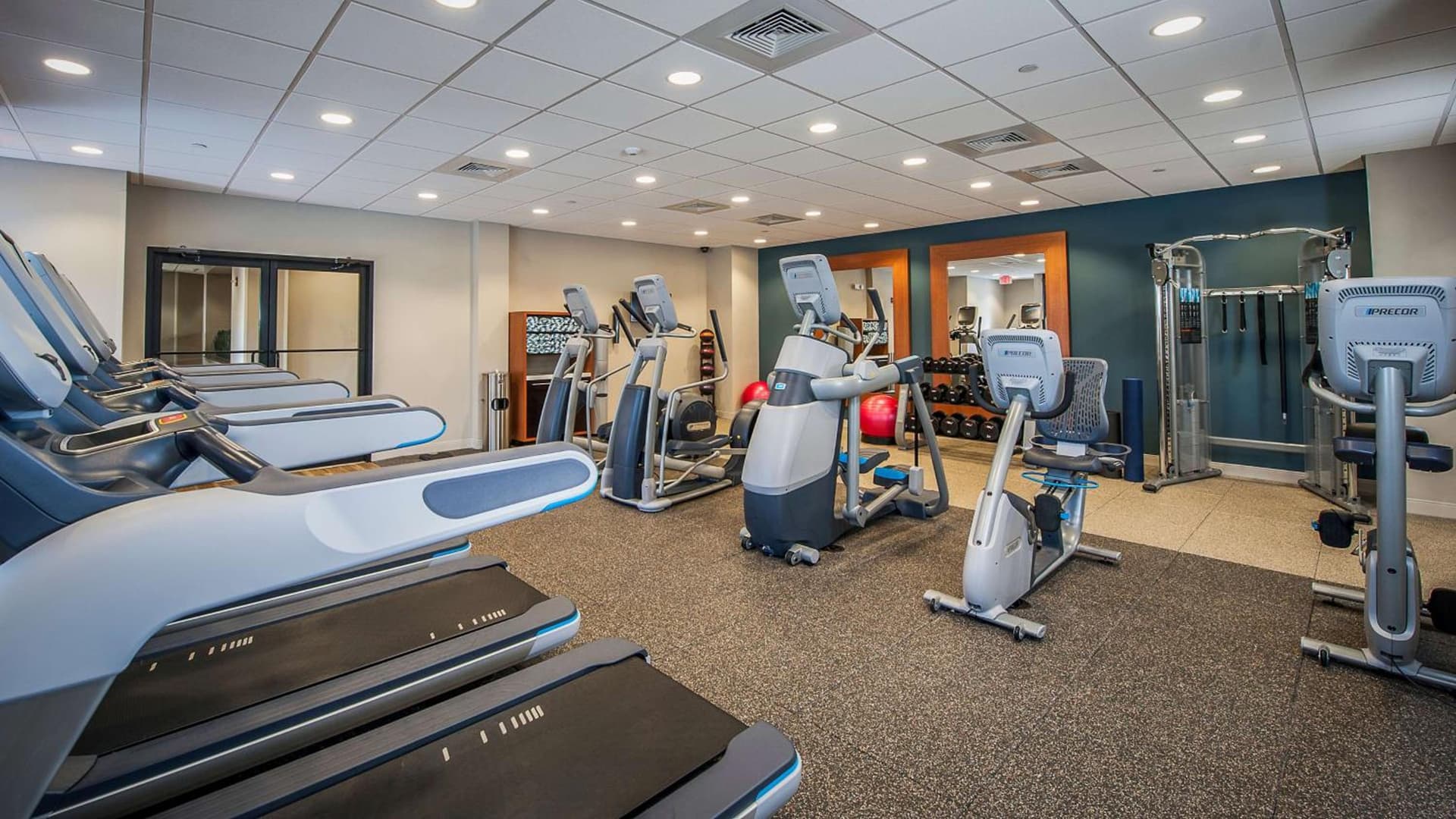 DoubleTree by Hilton Hotel West Palm Beach Airport gallery photo in West Palm Beach, FL — image 14