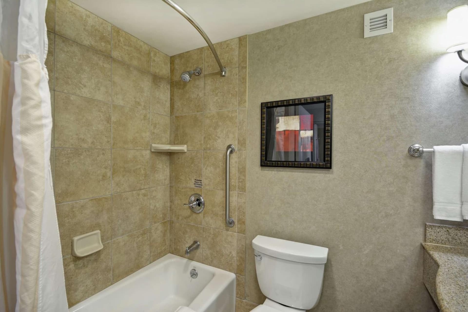 Hilton Garden Inn Toledo / Perrysburg gallery photo in Perrysburg, OH — image 31
