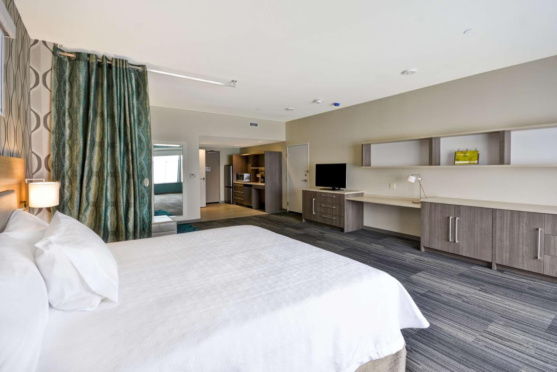 Home2 Suites by Hilton Perrysburg Levis Commons Toledo gallery photo in Perrysburg, OH — image 6