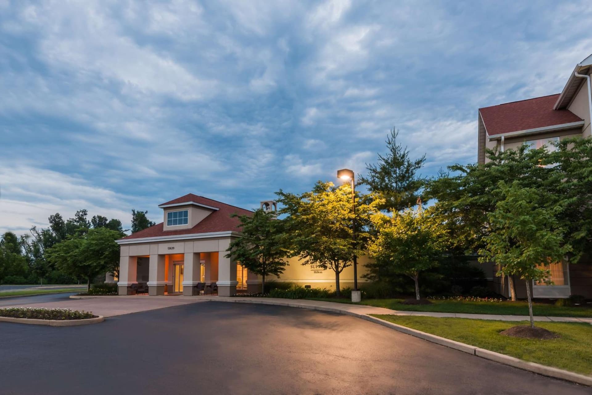 Larkspur Landing Extended Stay Suites St Louis Riverport featured exterior or lobby in Maryland Heights, MO — similar hotel