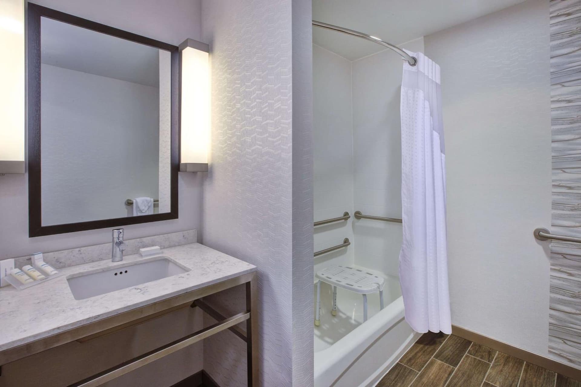 Hilton Garden Inn Chesterton gallery photo in Chesterton, IN — image 20