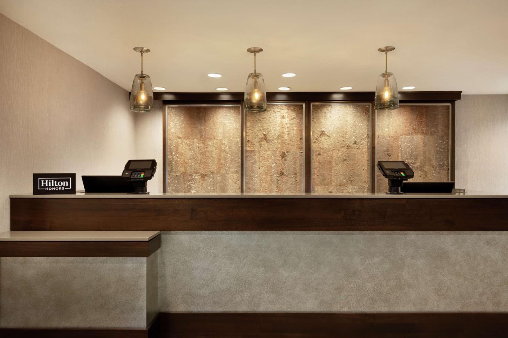 Homewood Suites by Hilton Portland Airport gallery photo in Portland, OR — image 6