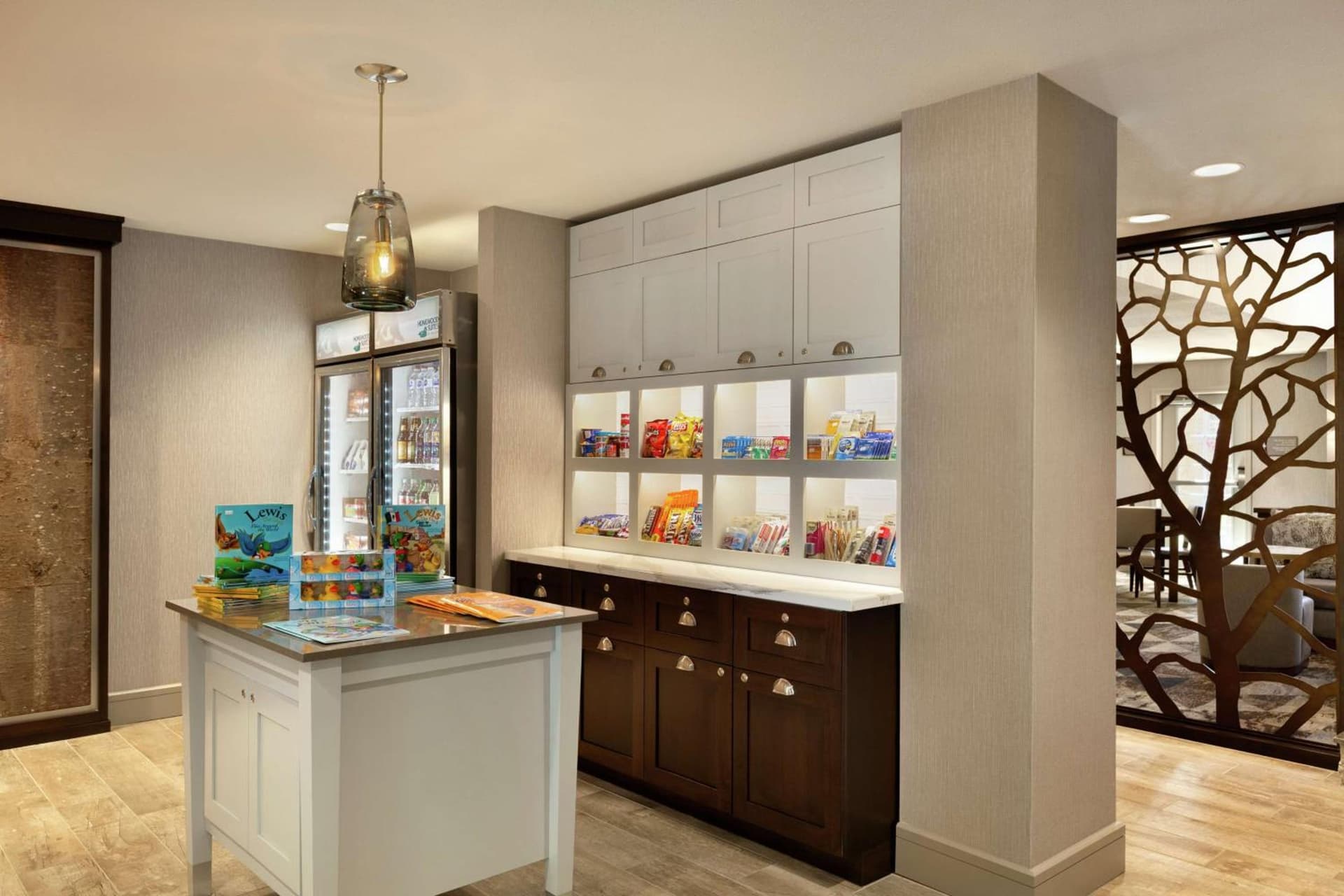 Homewood Suites by Hilton Portland Airport gallery photo in Portland, OR — image 27