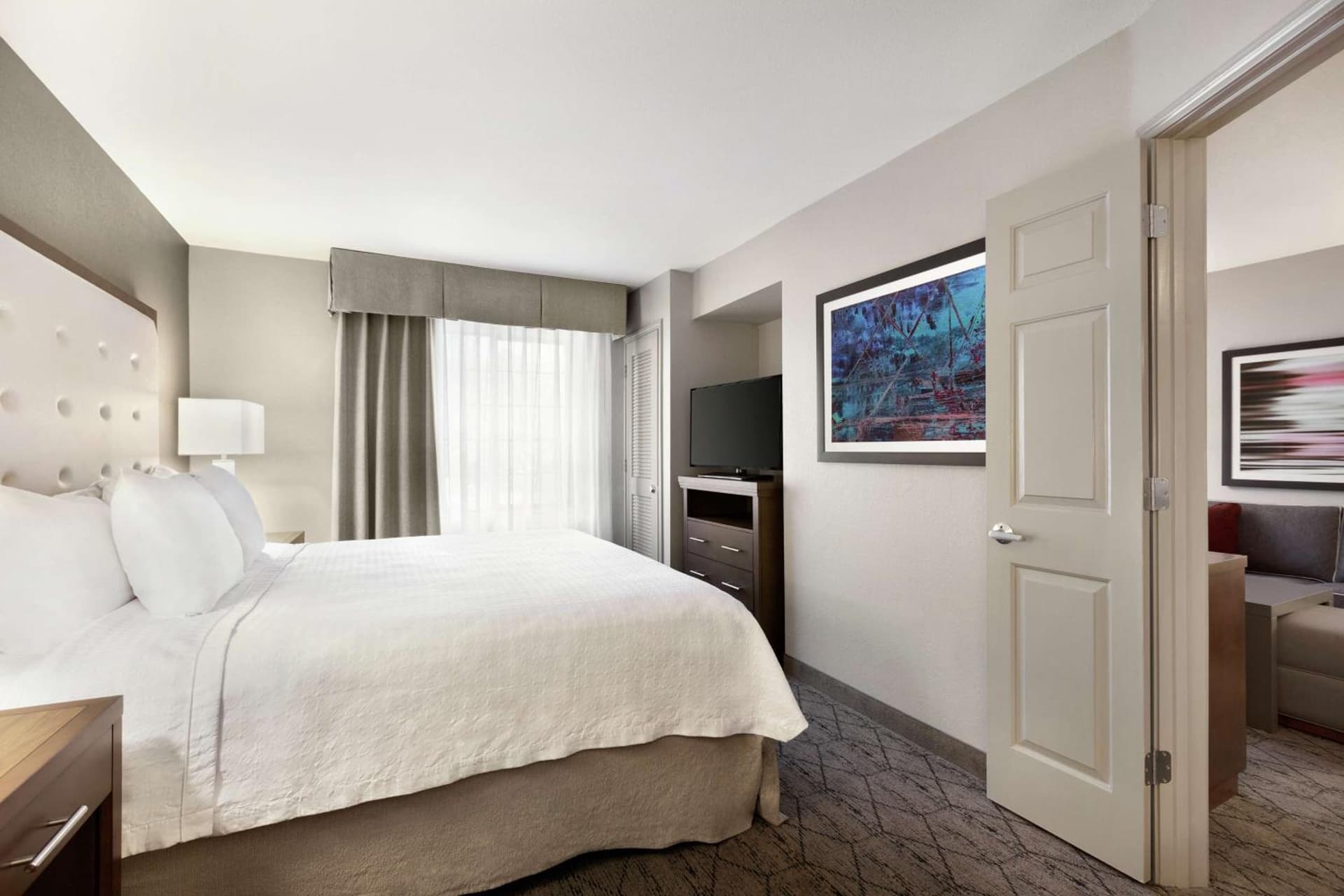 Homewood Suites by Hilton Portland Airport gallery photo in Portland, OR — image 14