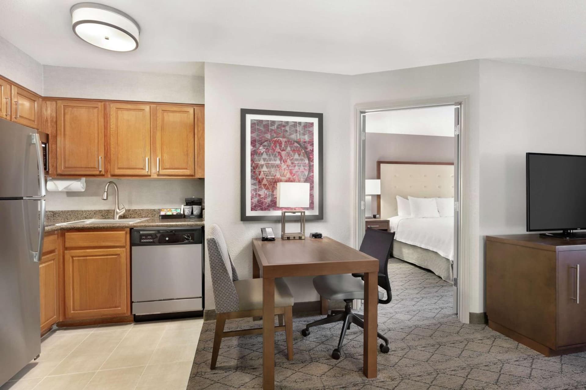 Homewood Suites by Hilton Portland Airport gallery photo in Portland, OR — image 17